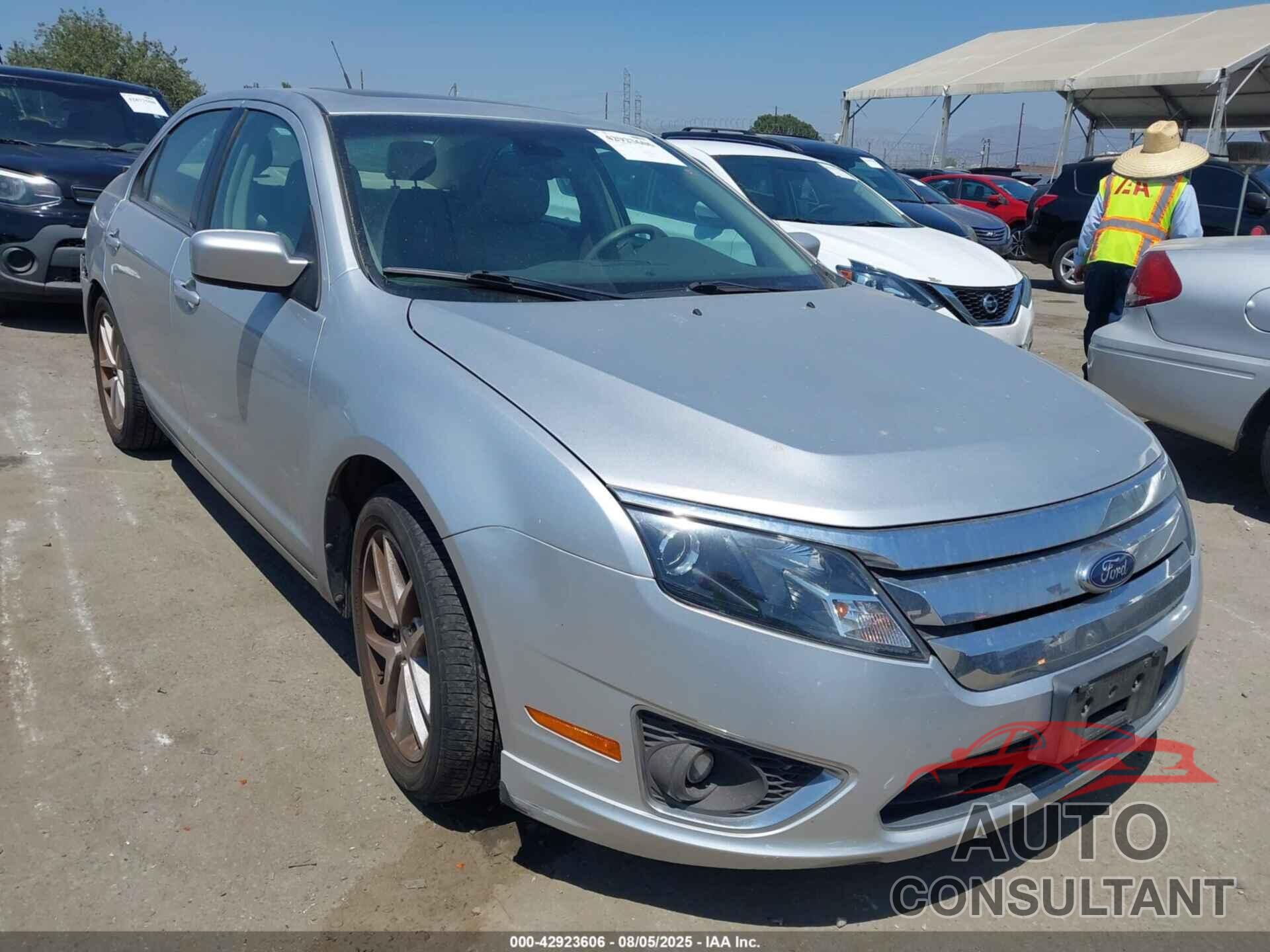 FORD FUSION 2011 - 3FAHP0JA1BR261250