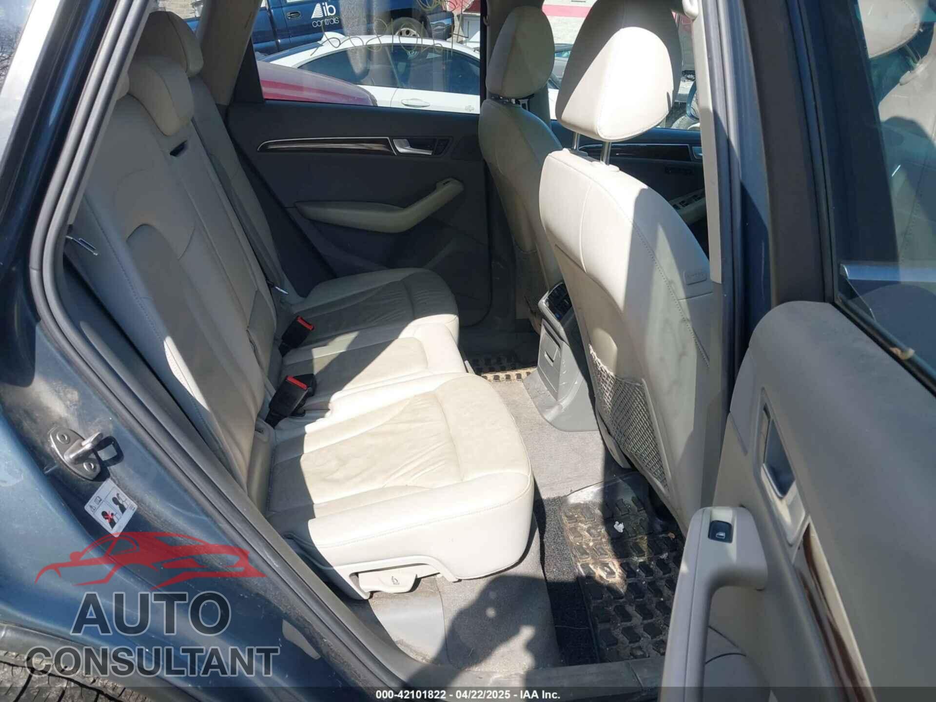 AUDI Q5 2011 - WA1LFAFP2BA041355