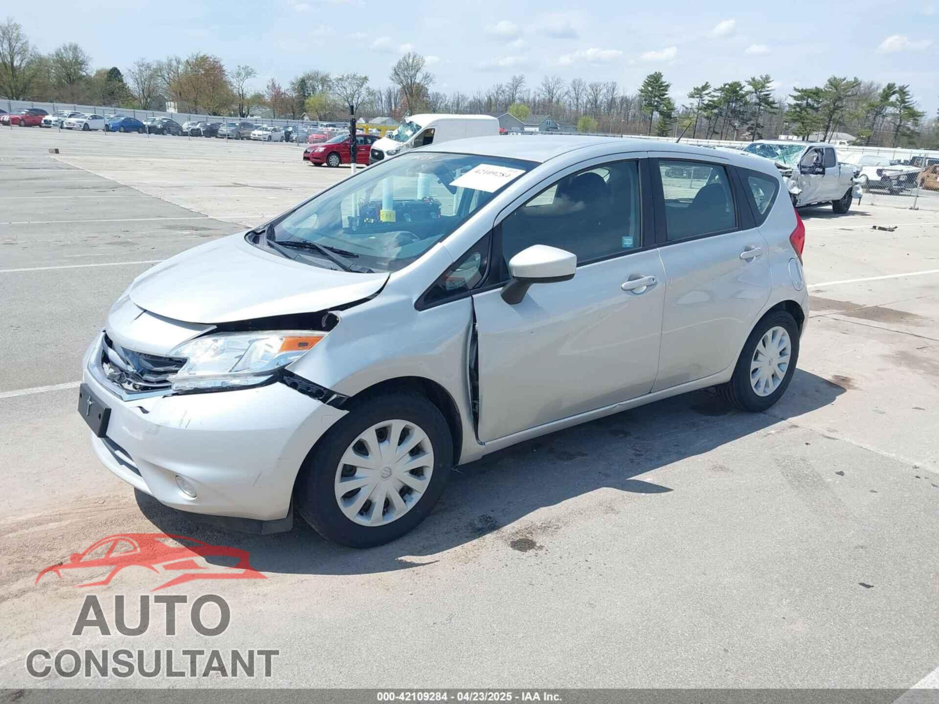 NISSAN VERSA NOTE 2015 - 3N1CE2CP1FL373470