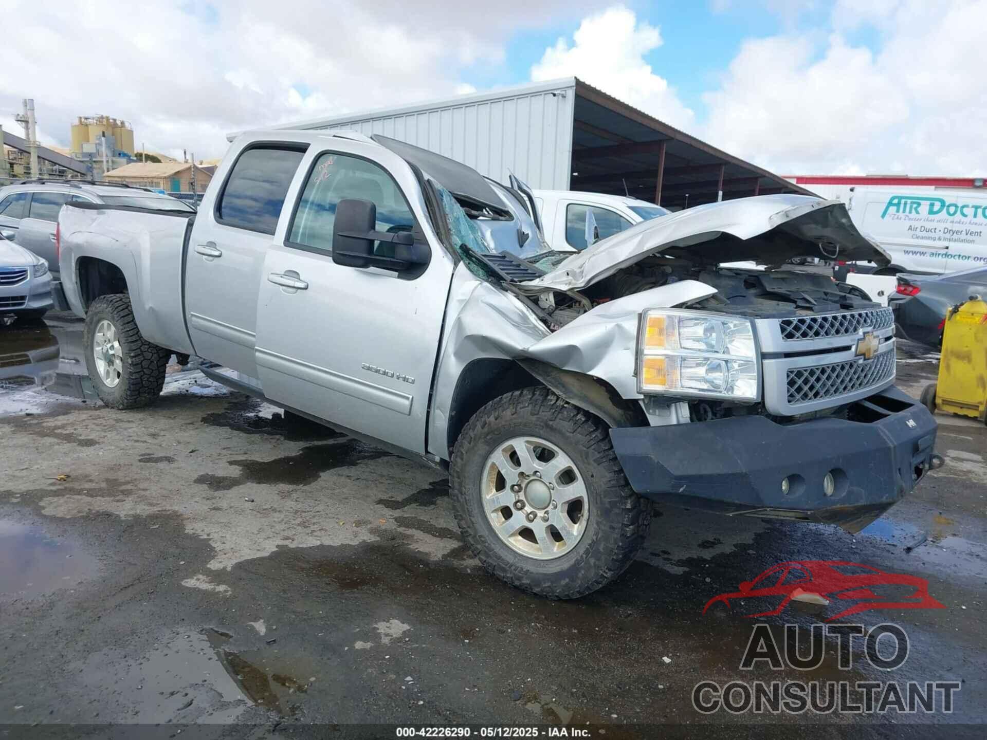CHEVROLET SILVERADO 3500HD 2014 - 1GC4K1E88EF138826