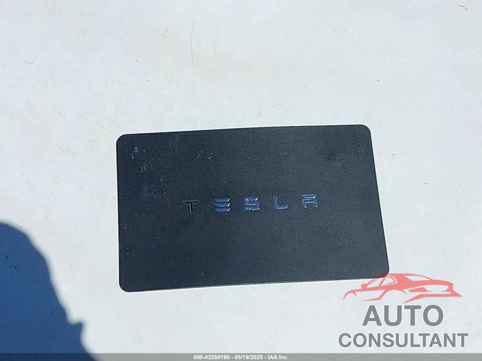 TESLA MODEL 3 2018 - 5YJ3E1EB8JF105886