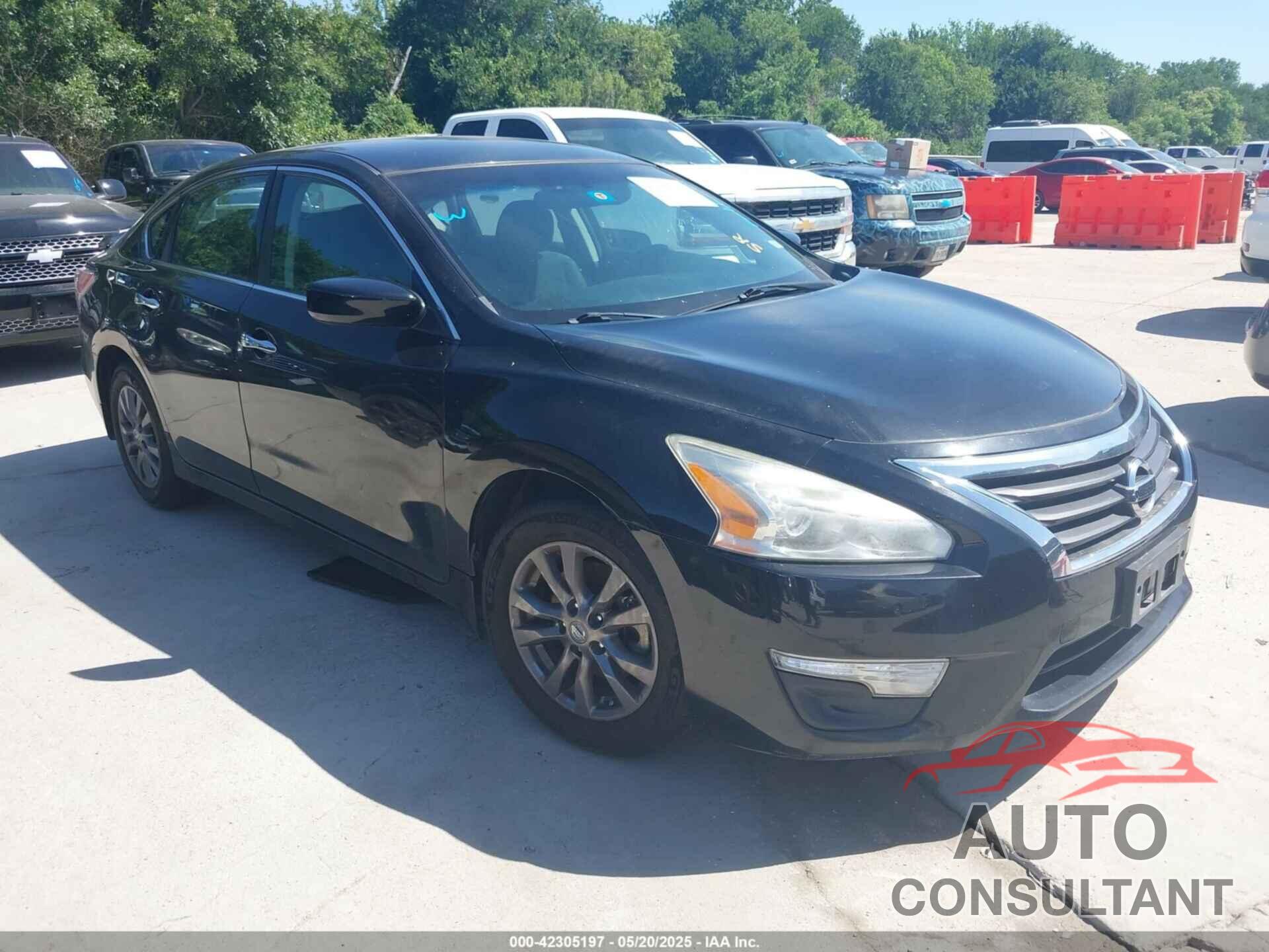 NISSAN ALTIMA 2015 - 1N4AL3AP5FN899917