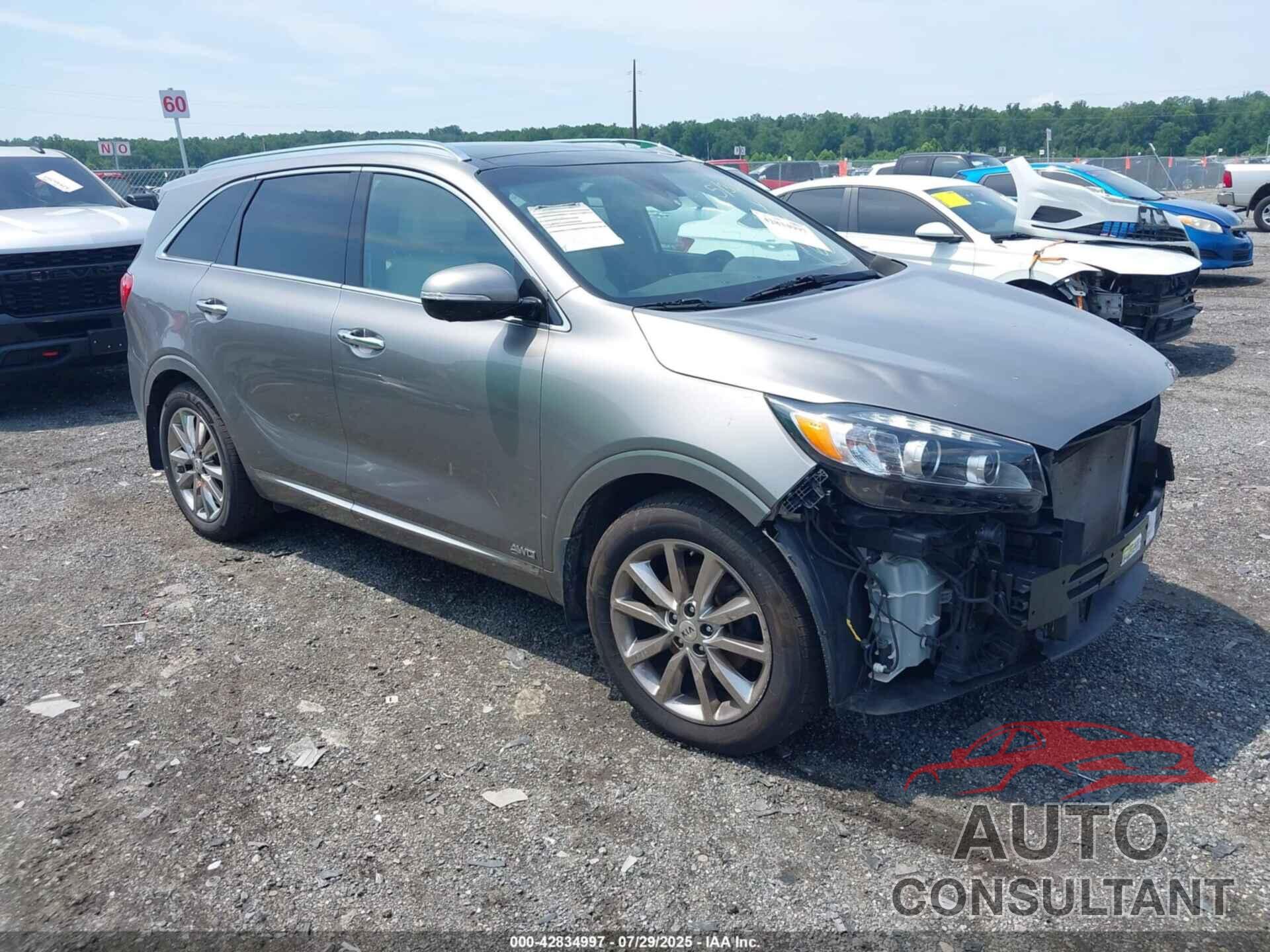KIA SORENTO 2018 - 5XYPKDA55JG373878