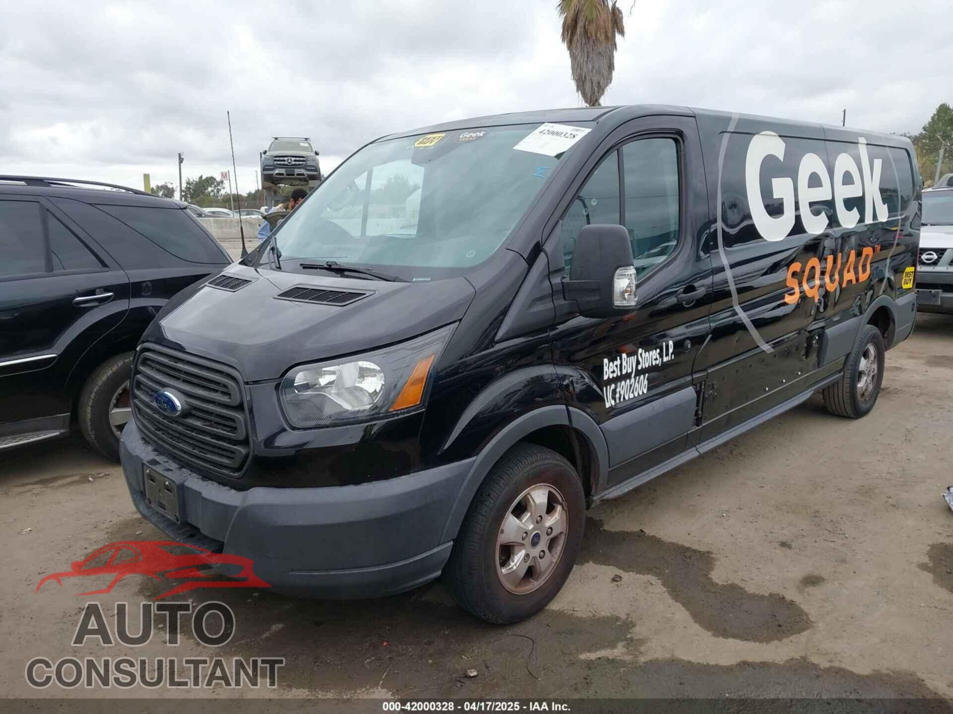 FORD TRANSIT-250 2017 - 1FTYR2YM2HKB57718