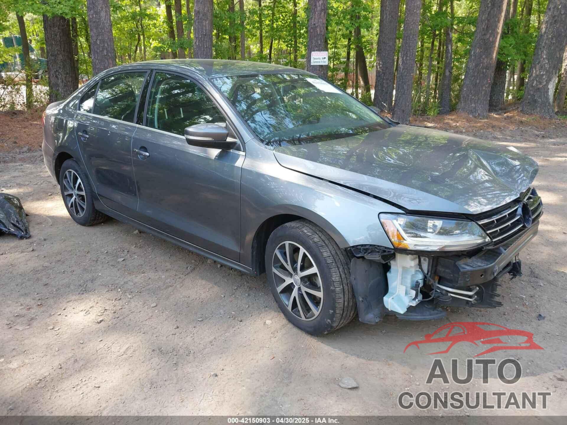 VOLKSWAGEN JETTA 2018 - 3VWDB7AJ2JM215581