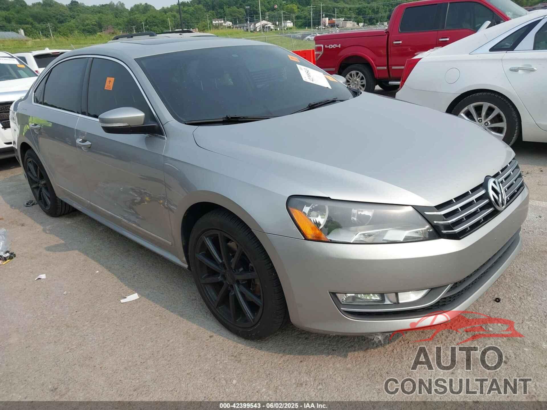 VOLKSWAGEN PASSAT 2013 - 1VWCM7A35DC062742
