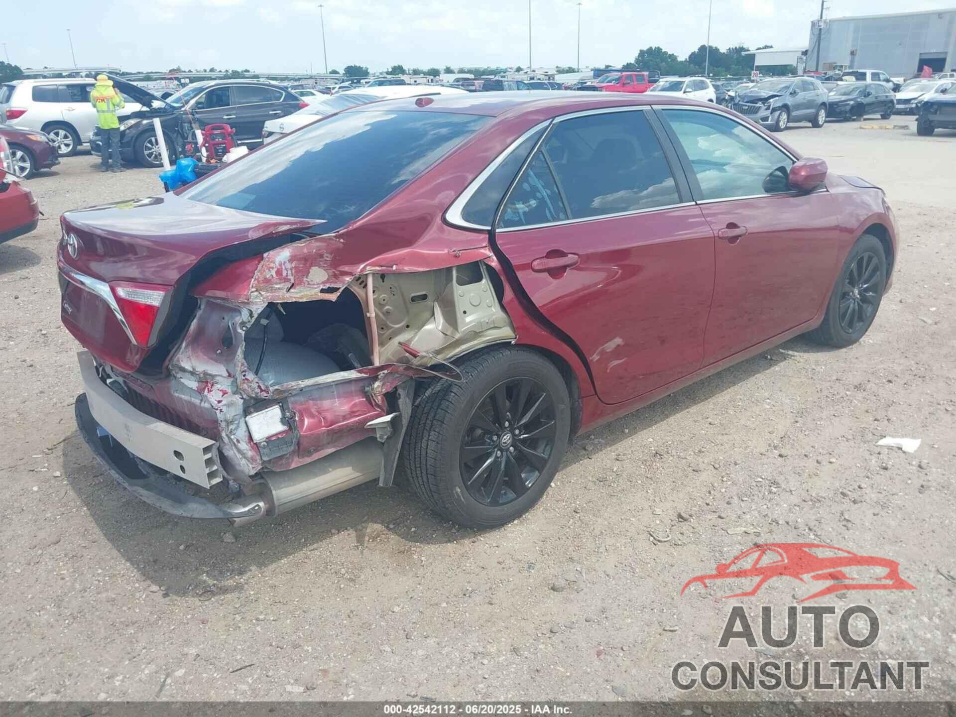 TOYOTA CAMRY 2016 - 4T1BF1FK1GU583389