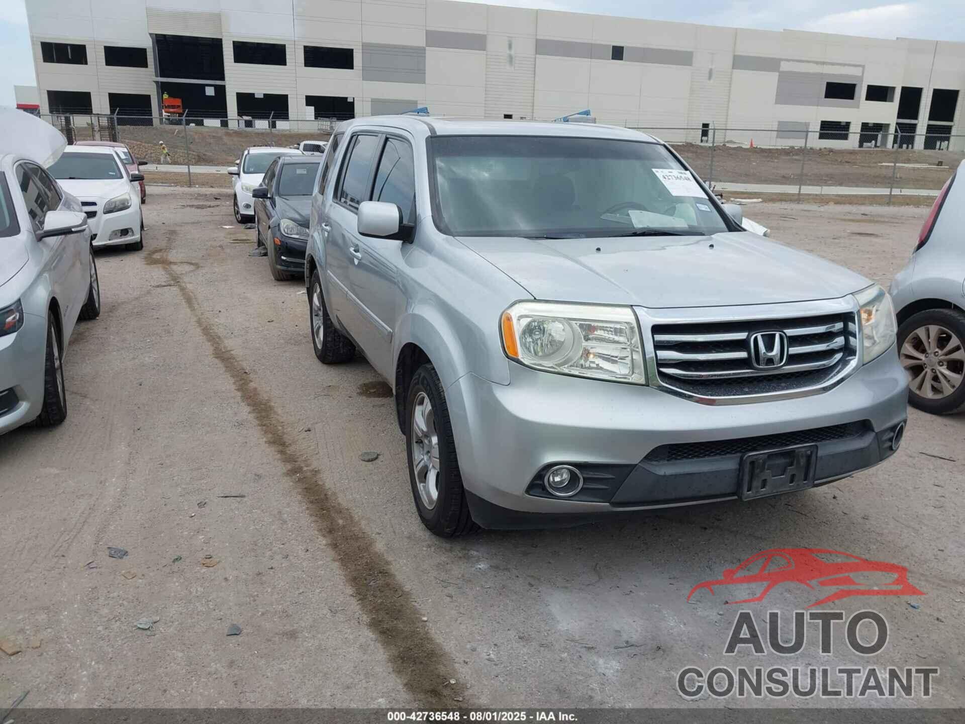 HONDA PILOT 2015 - 5FNYF3H54FB010690