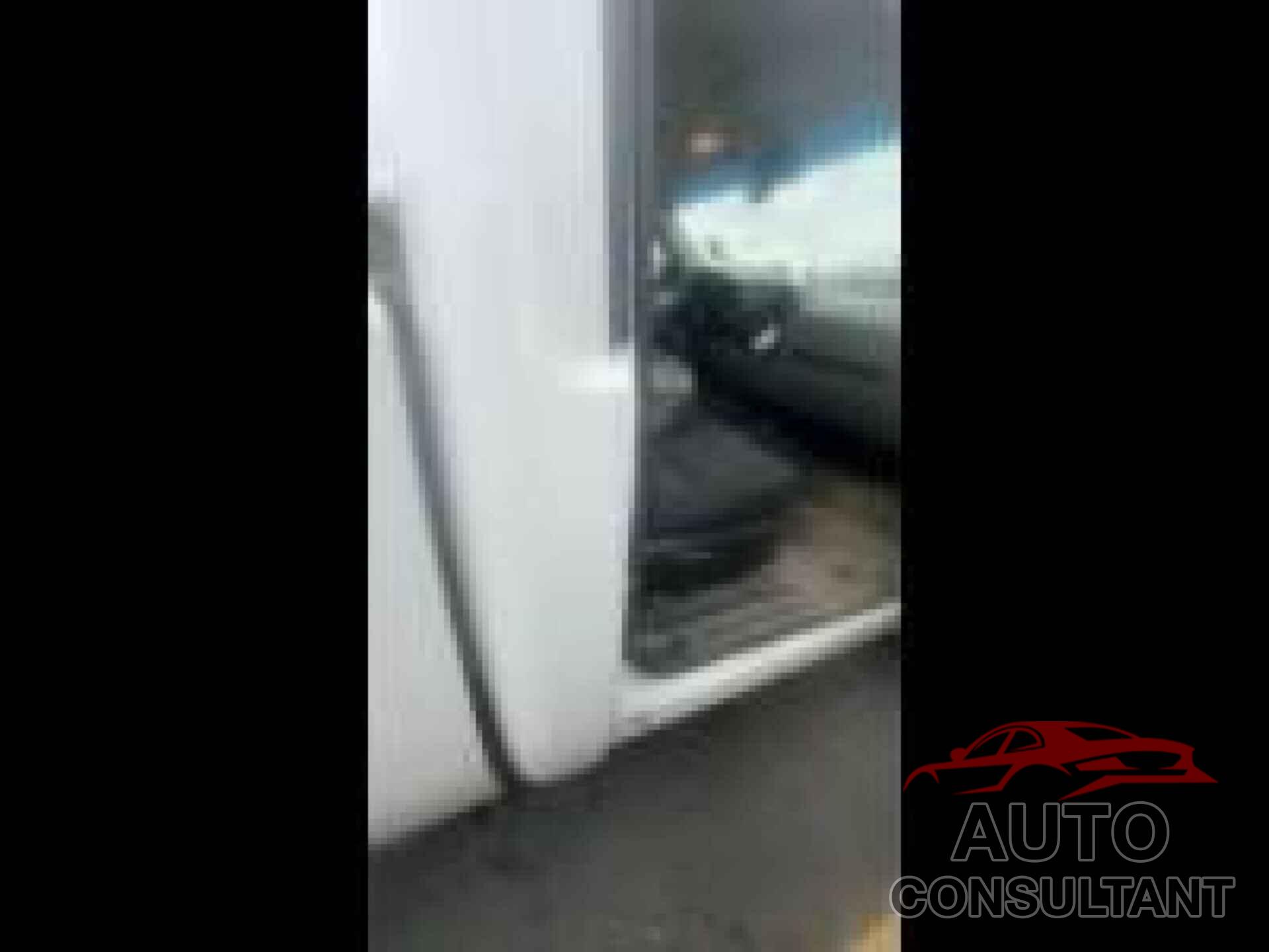 CHEVROLET SILVERADO 2011 - 1GCNKPE07BZ321176