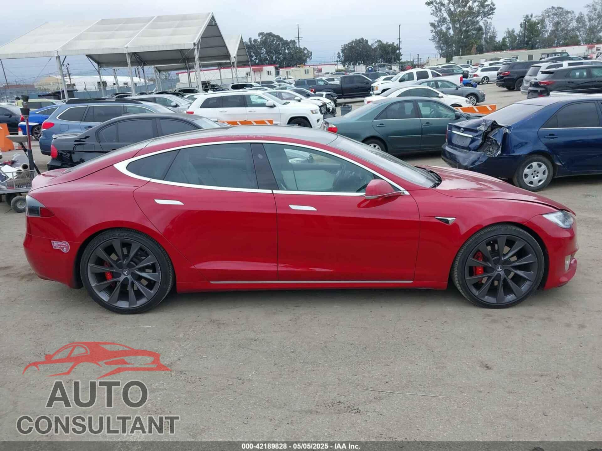TESLA MODEL S 2019 - 5YJSA1E46KF332066