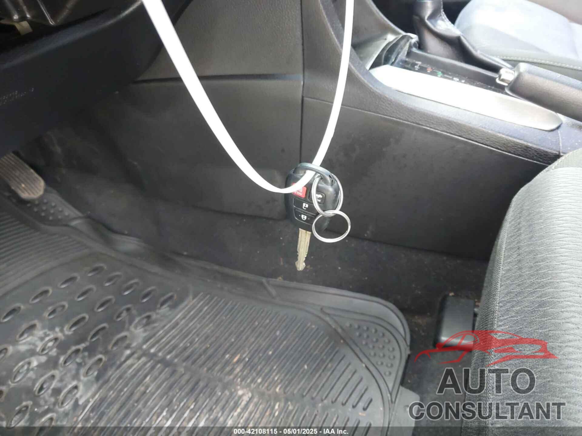 TOYOTA COROLLA 2019 - 5YFBURHE9KP886488