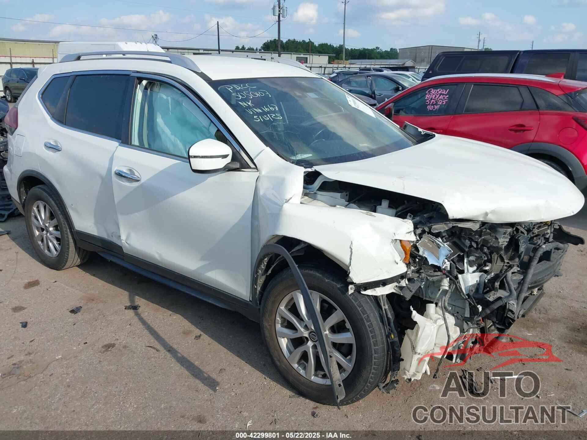 NISSAN ROGUE 2019 - KNMAT2MT0KP541667