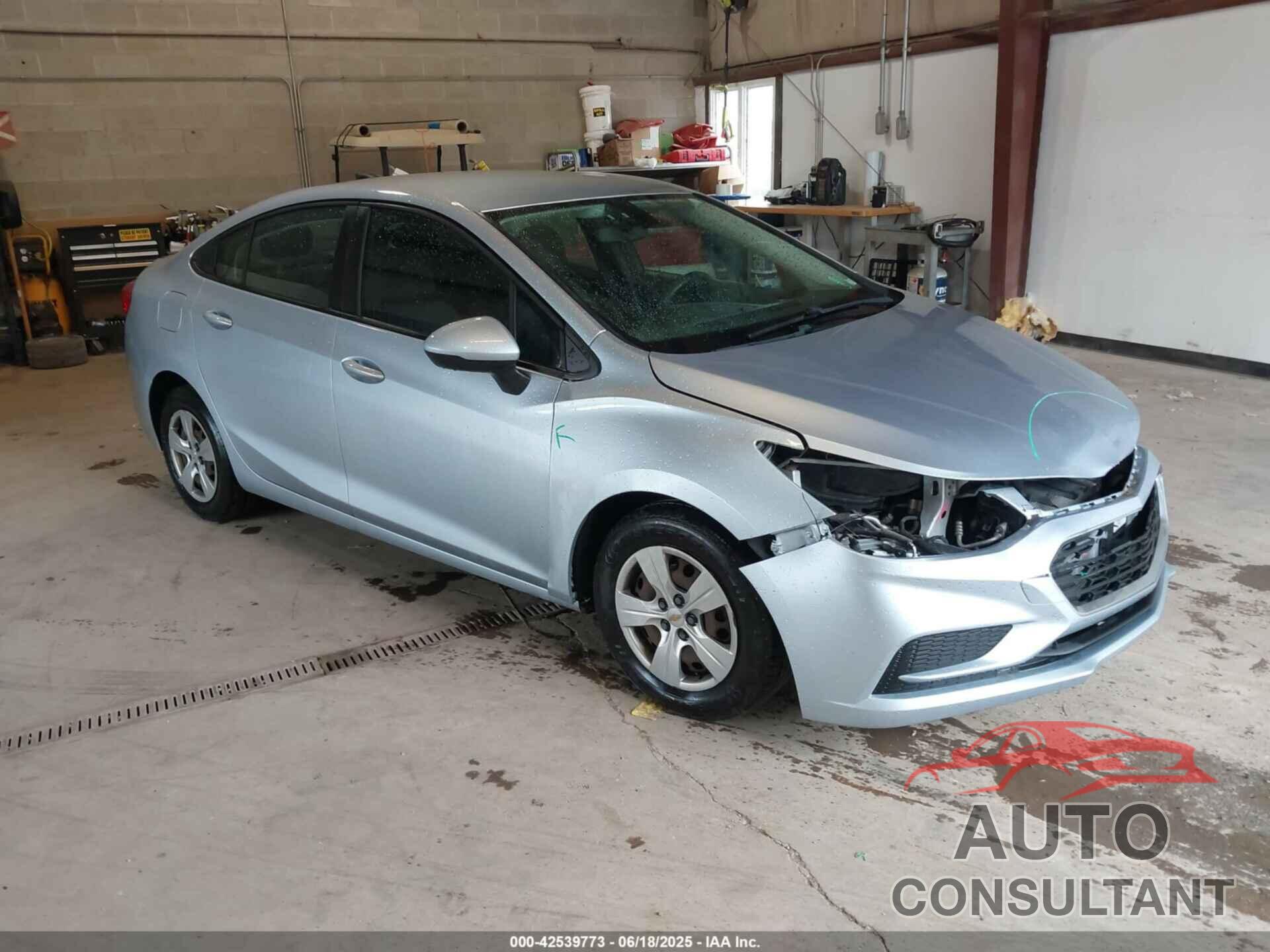 CHEVROLET CRUZE 2018 - 1G1BC5SM3J7142518