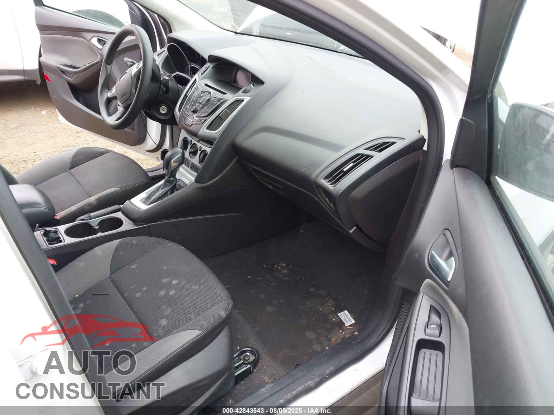 FORD FOCUS 2014 - 1FADP3F29EL252364