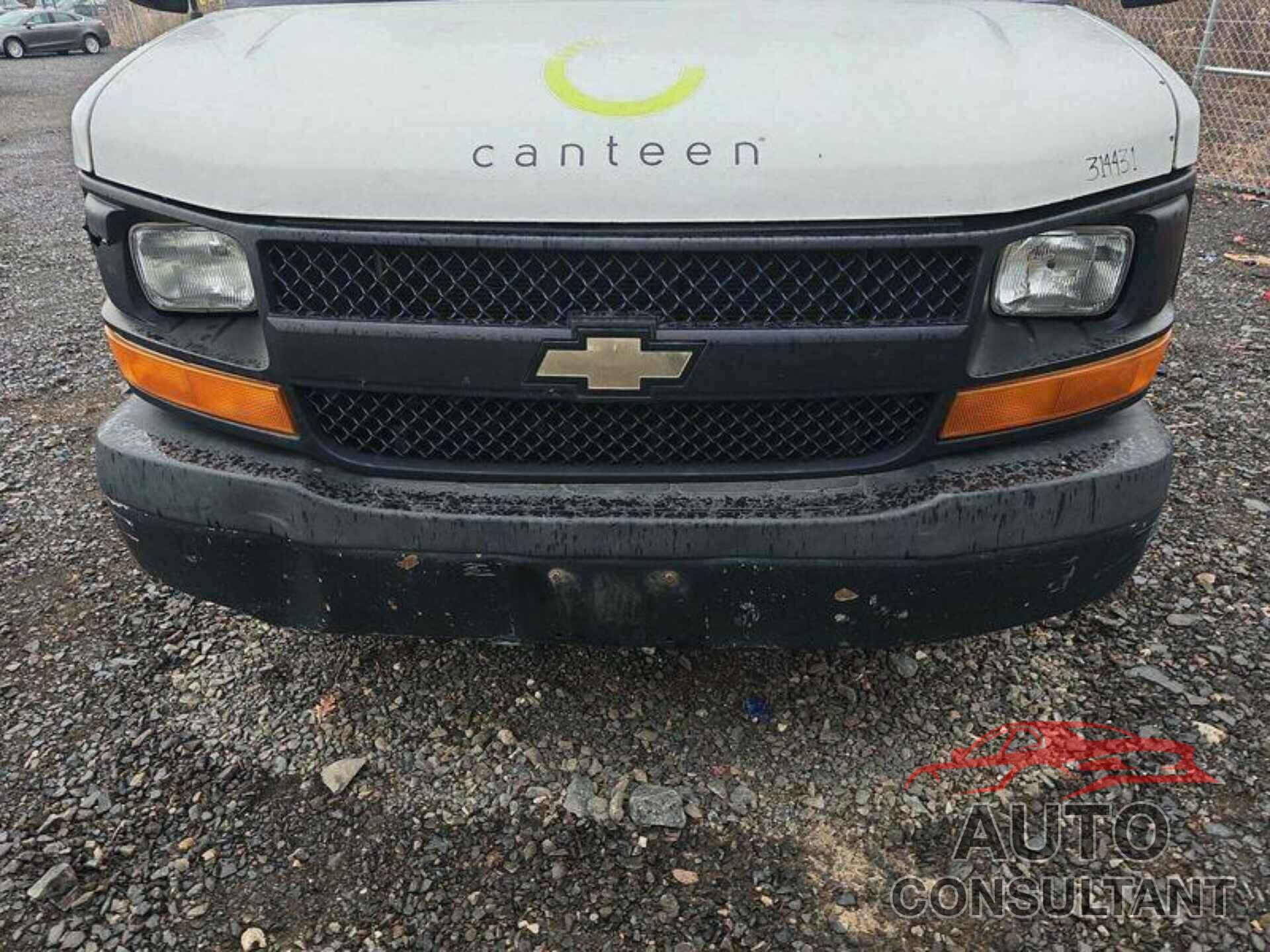 CHEVROLET EXPRESS G4500 2014 - 1GB6G5CG9E1210744
