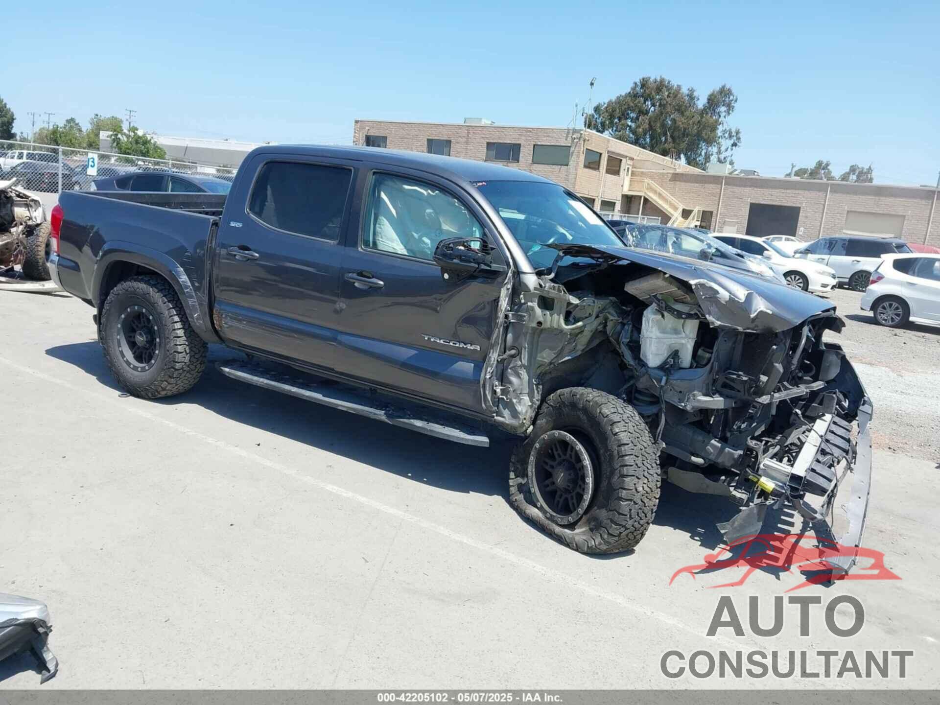 TOYOTA TACOMA 2017 - 5TFAZ5CN7HX036284