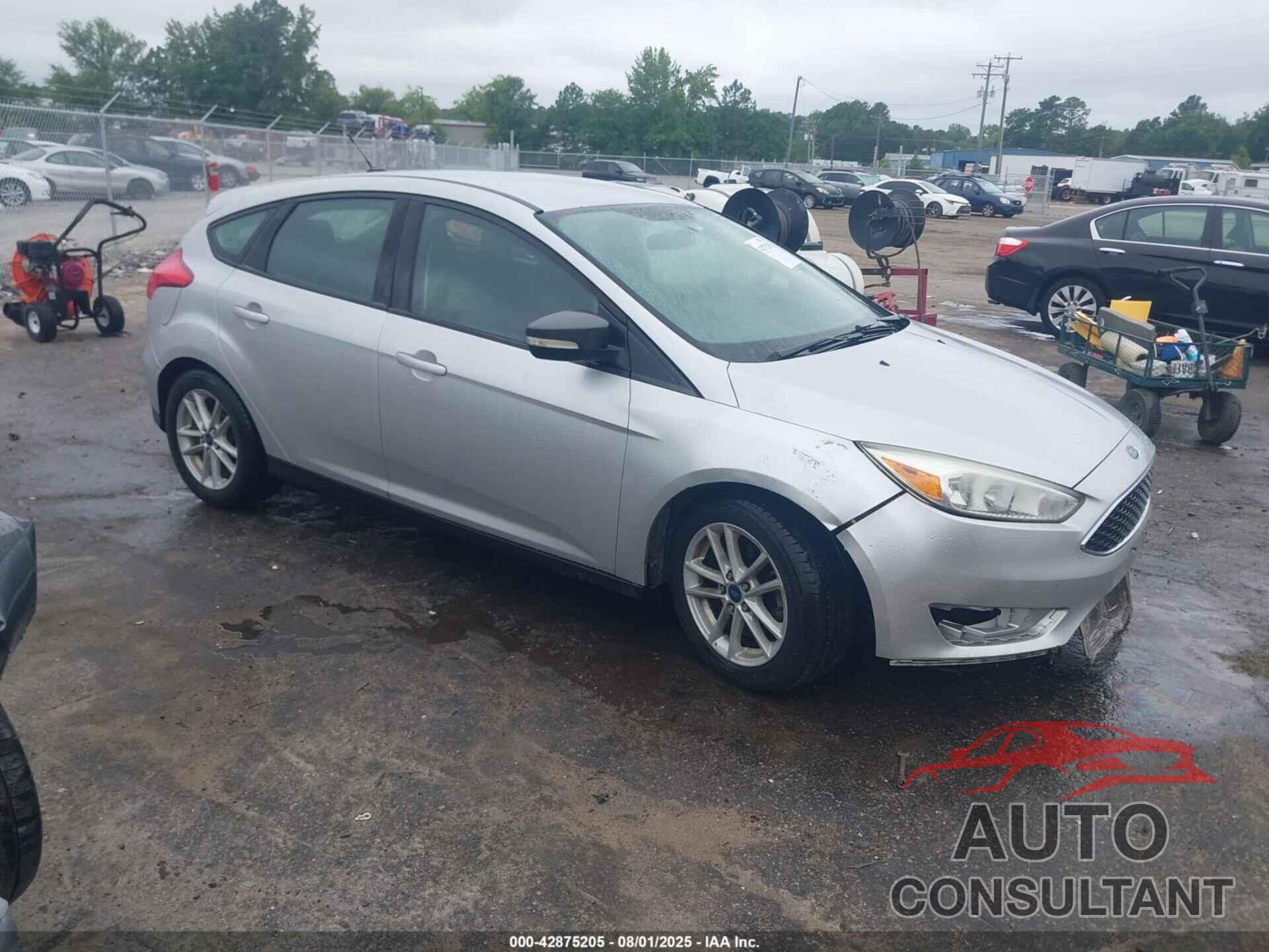 FORD FOCUS 2015 - 1FADP3K26FL223153