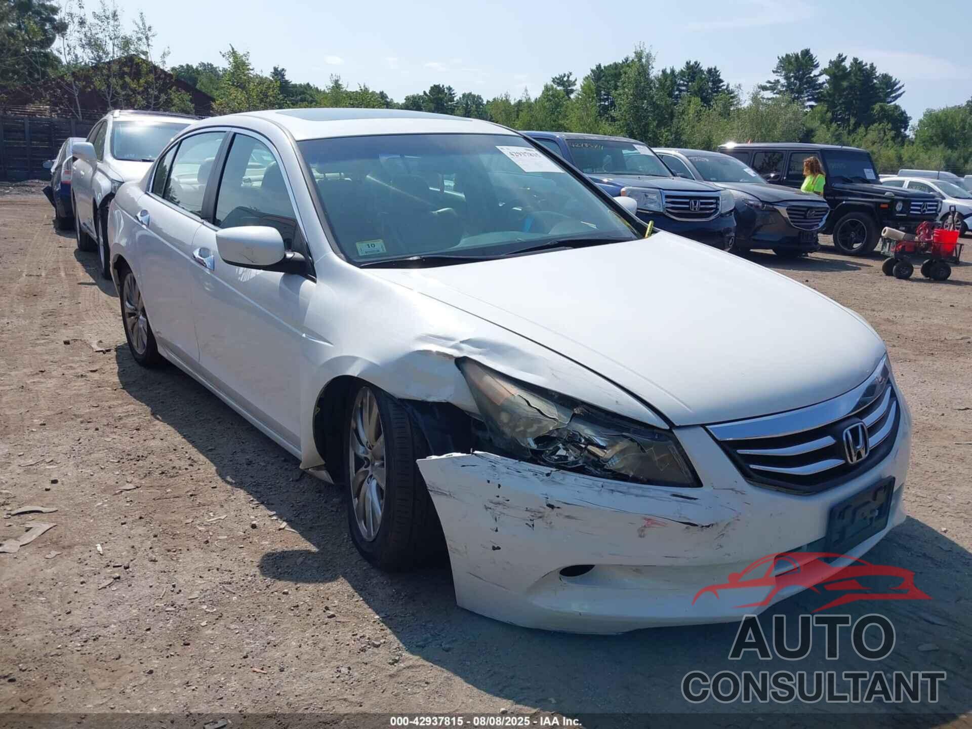 HONDA ACCORD 2011 - 1HGCP3F80BA026376