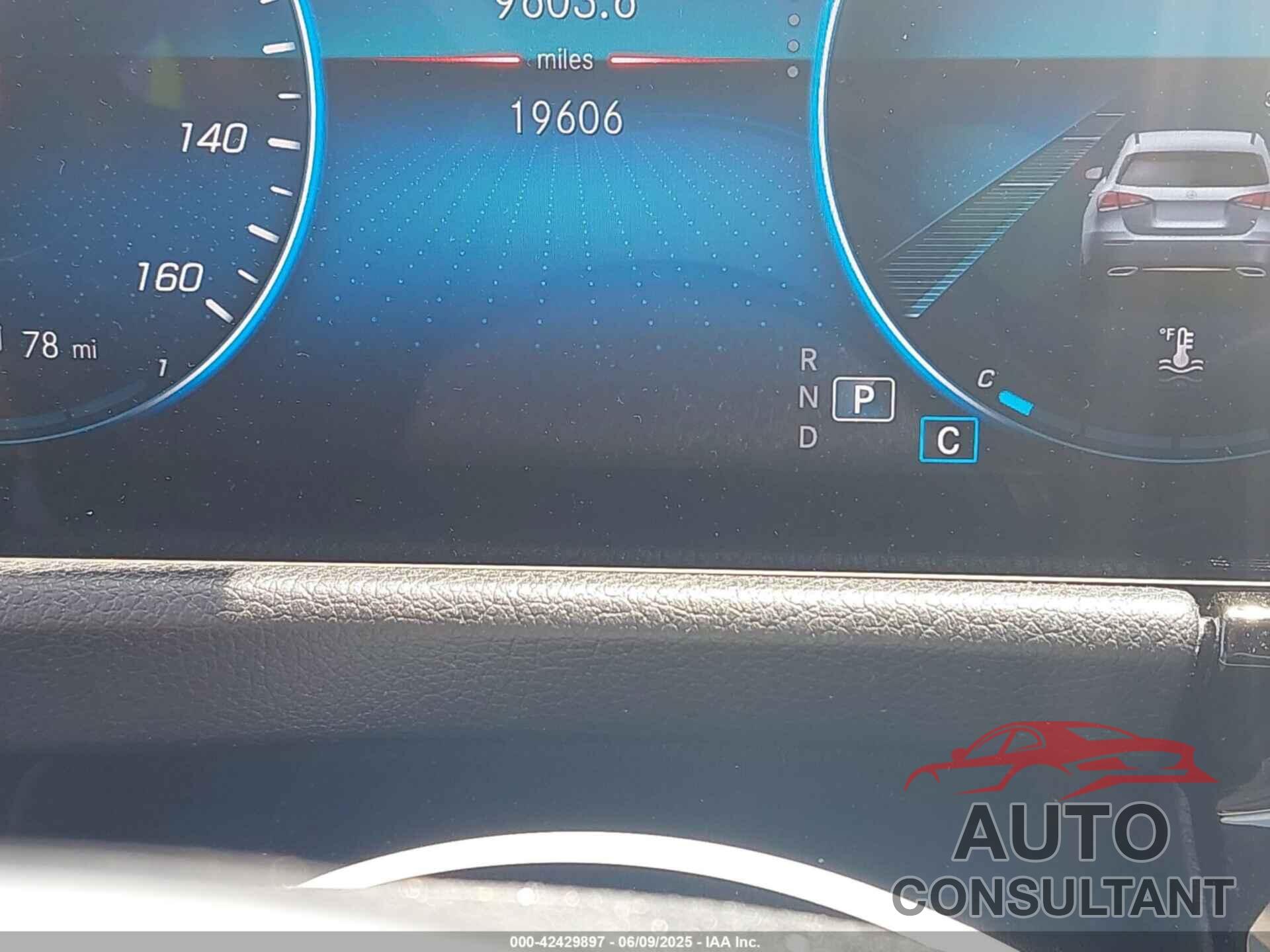MERCEDES-BENZ GLA 250 2023 - W1N4N4GB2PJ462073