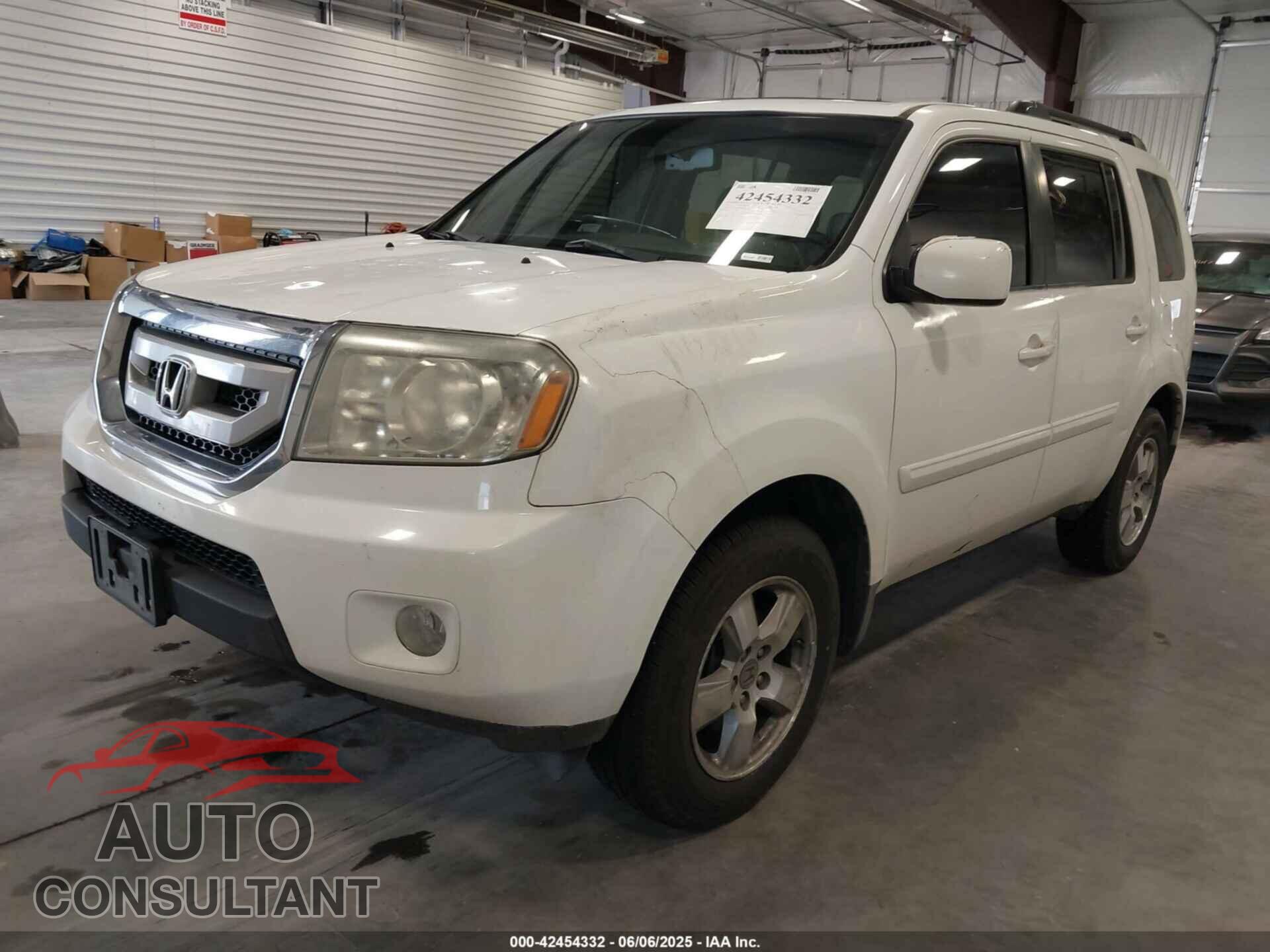 HONDA PILOT 2011 - 5FNYF4H64BB004798