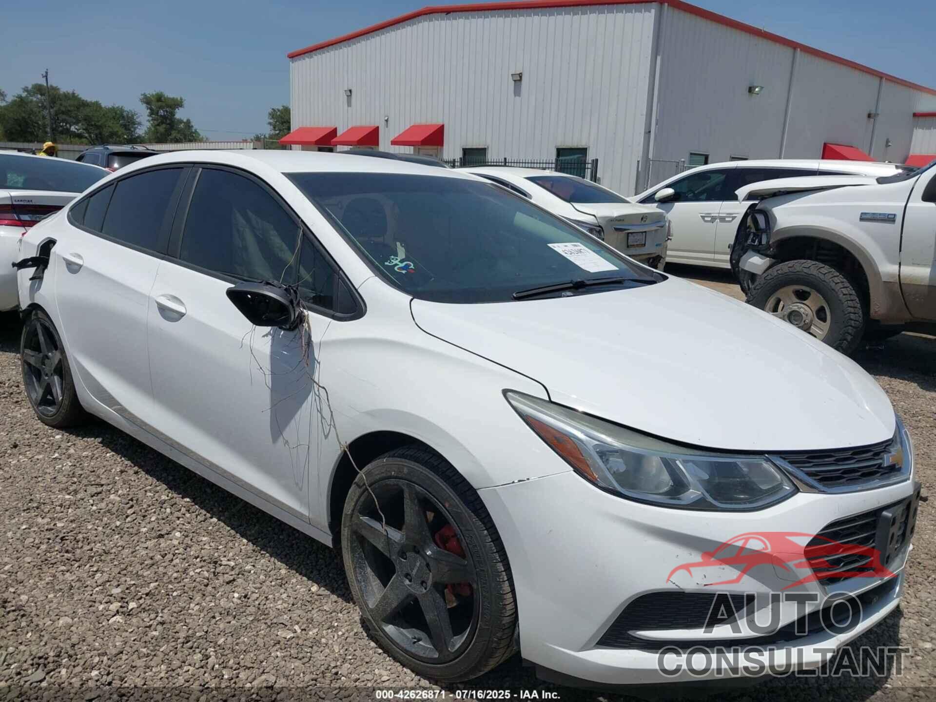 CHEVROLET CRUZE 2018 - 1G1BB5SM3J7140612