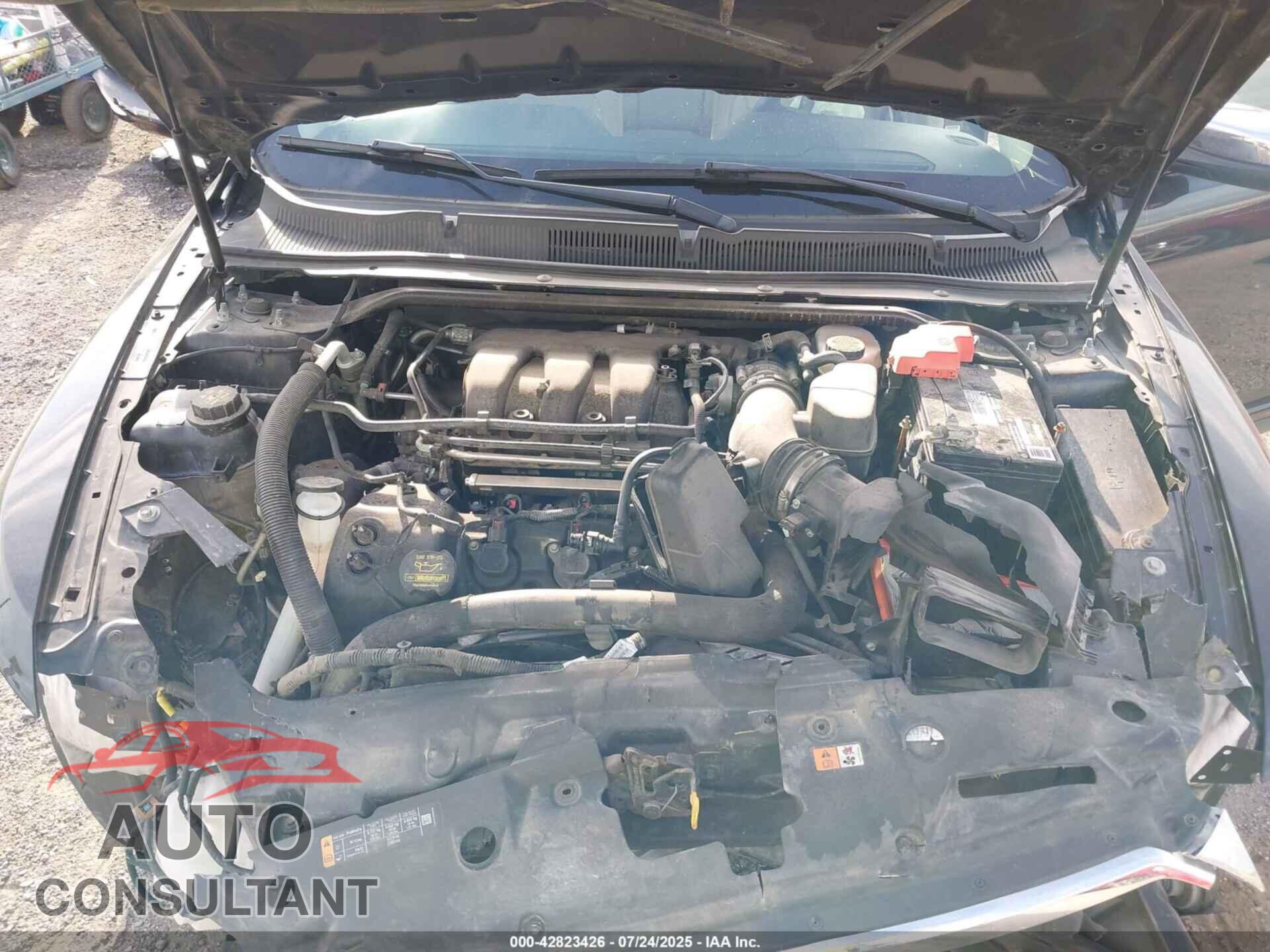 FORD TAURUS 2014 - 1FAHP2F81EG104704