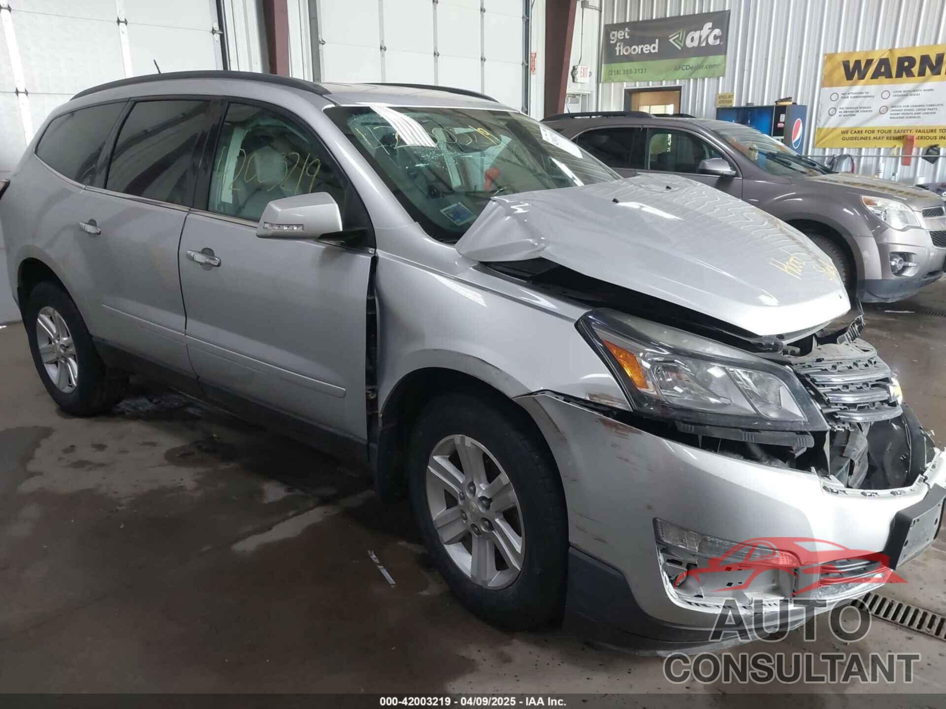 CHEVROLET TRAVERSE 2013 - 1GNKRJKD8DJ214259