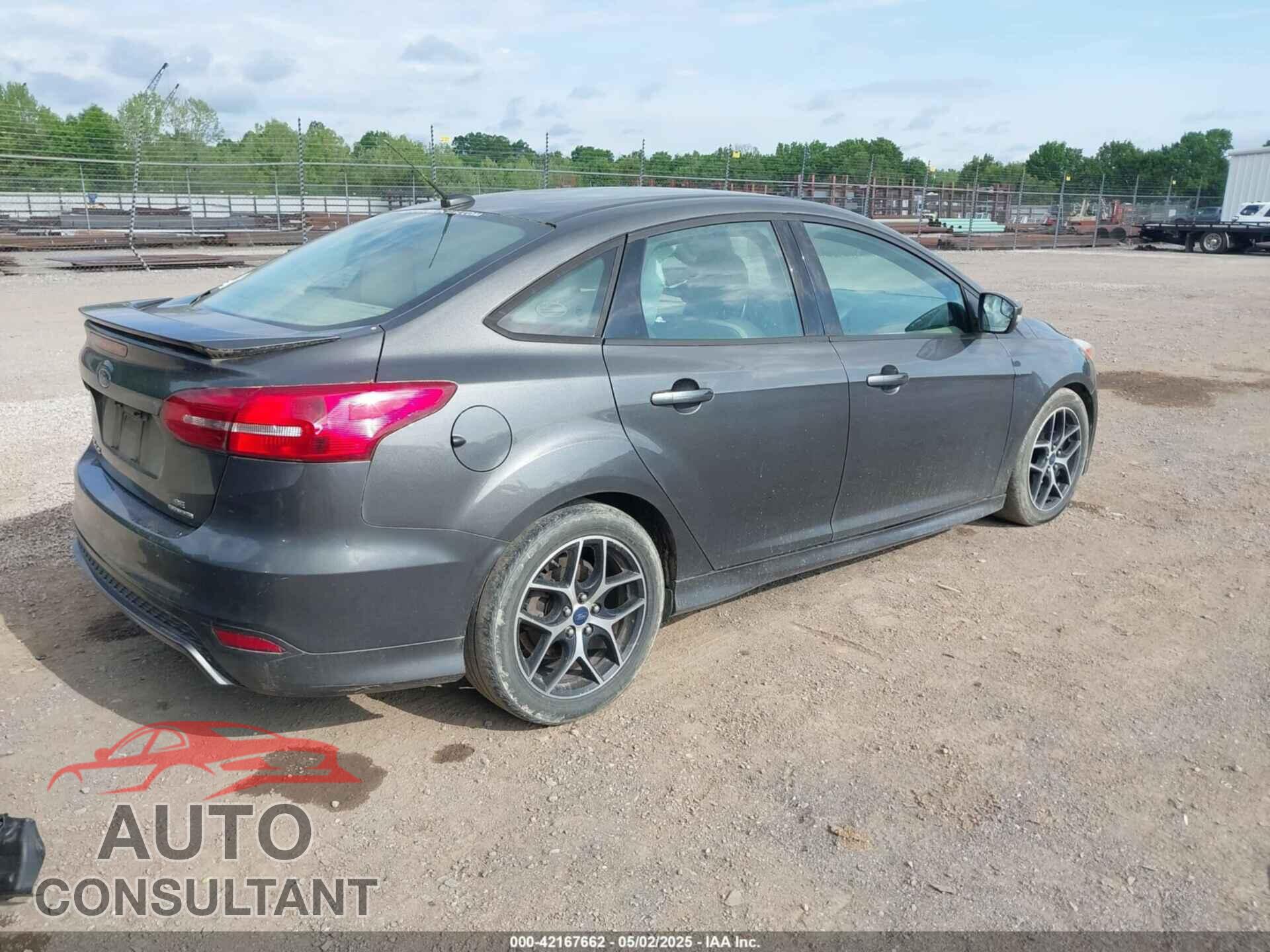 FORD FOCUS 2015 - 1FADP3F25FL280518