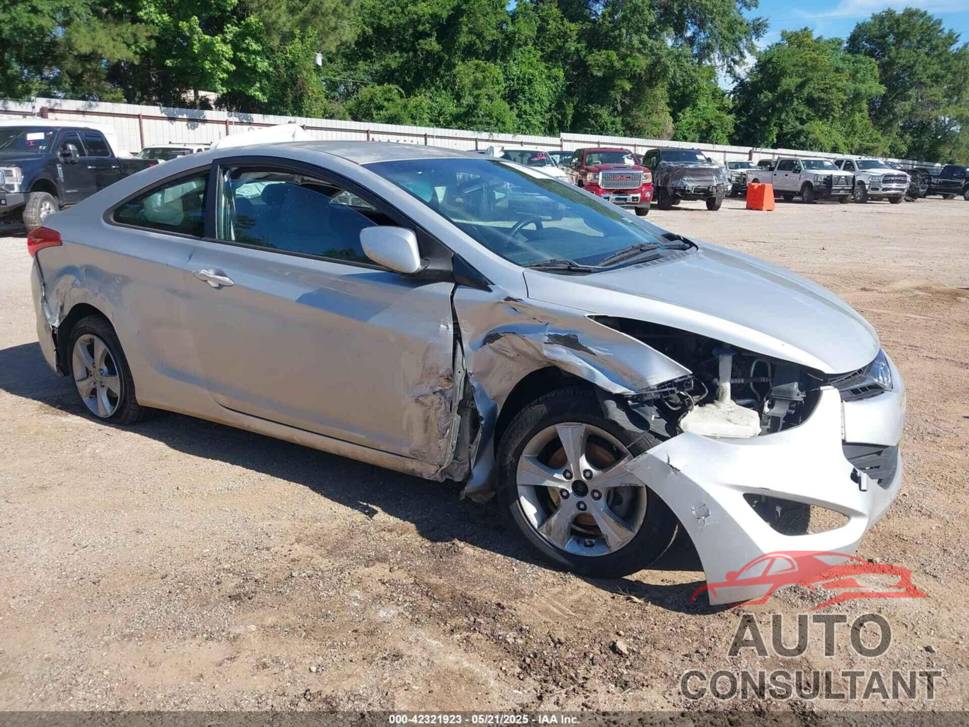 HYUNDAI ELANTRA 2013 - KMHDH6AEXDU016997
