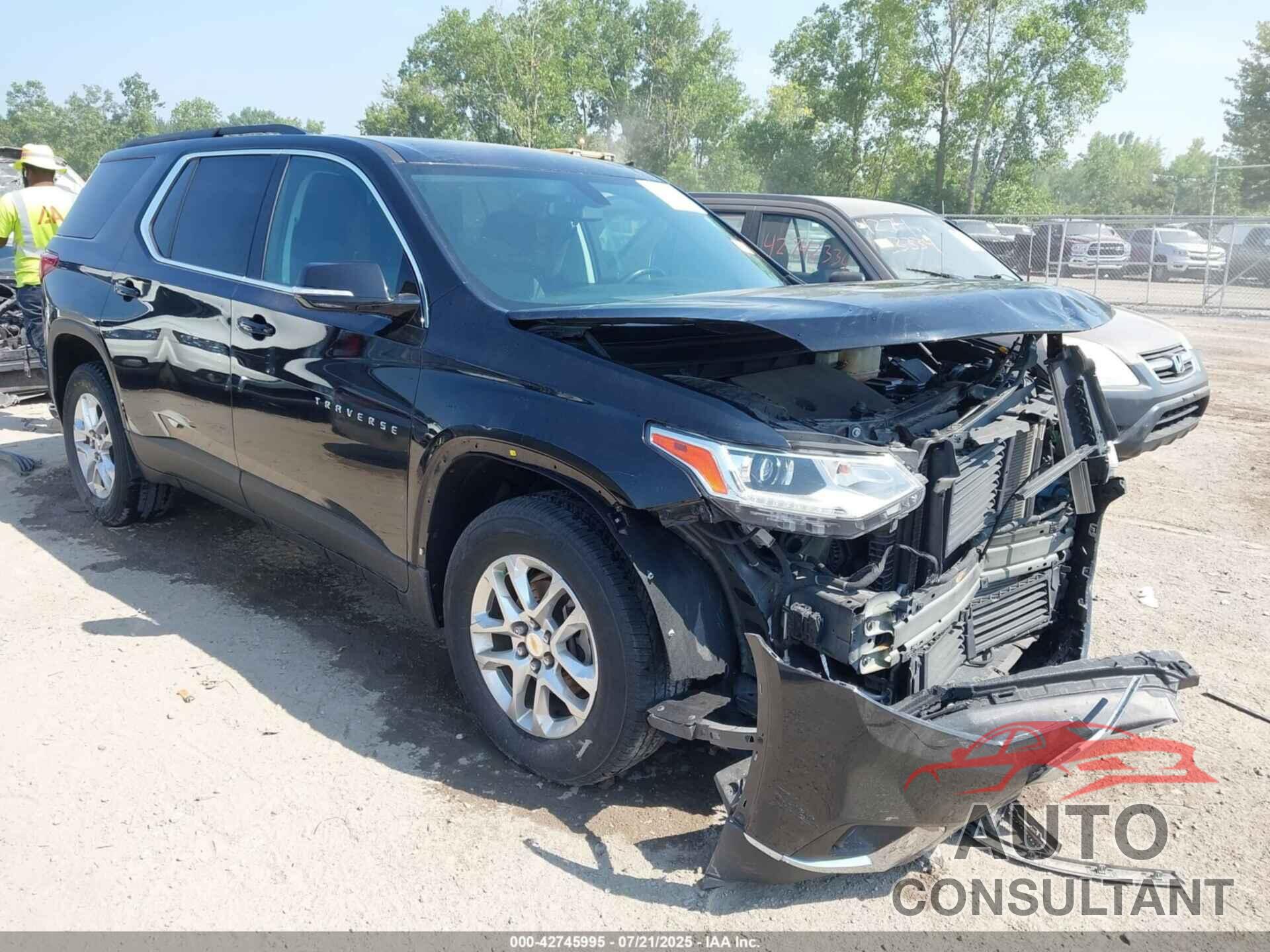 CHEVROLET TRAVERSE 2019 - 1GNERGKW4KJ156486