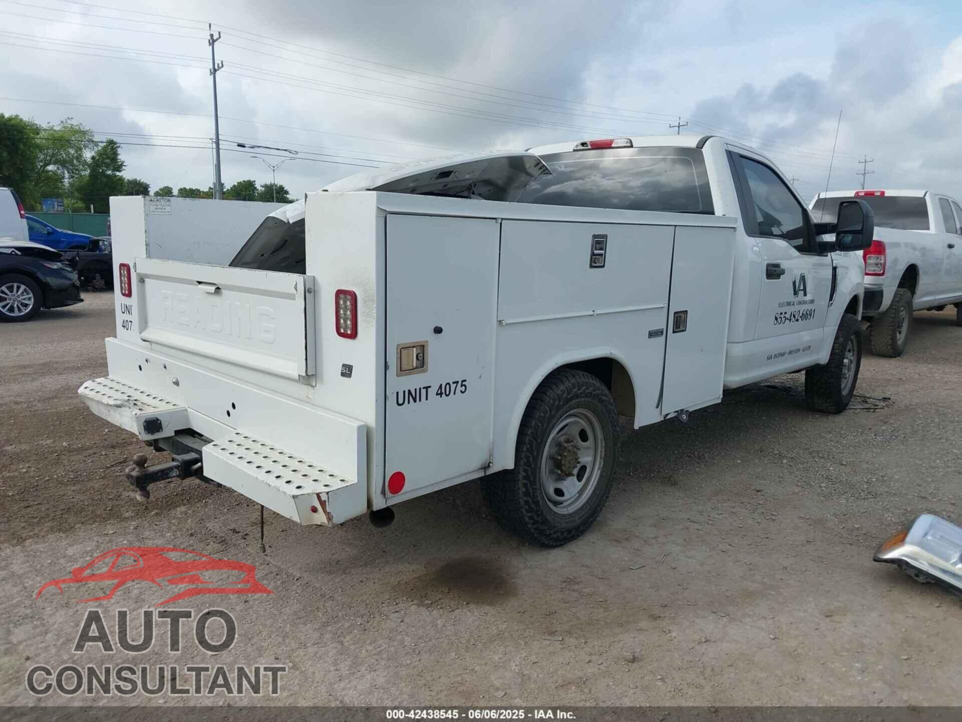 FORD F-250 2017 - 1FDBF2A68HEF24075