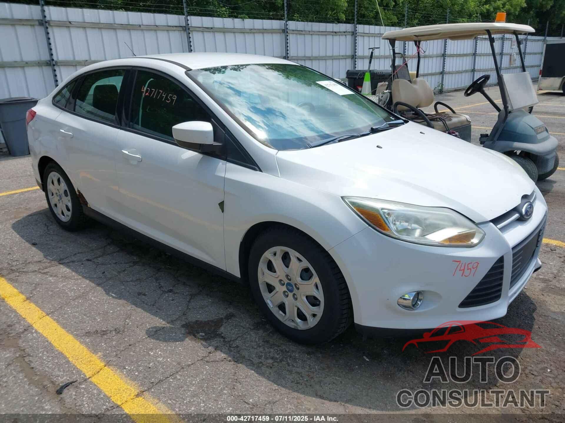 FORD FOCUS 2012 - 1FAHP3F27CL251759