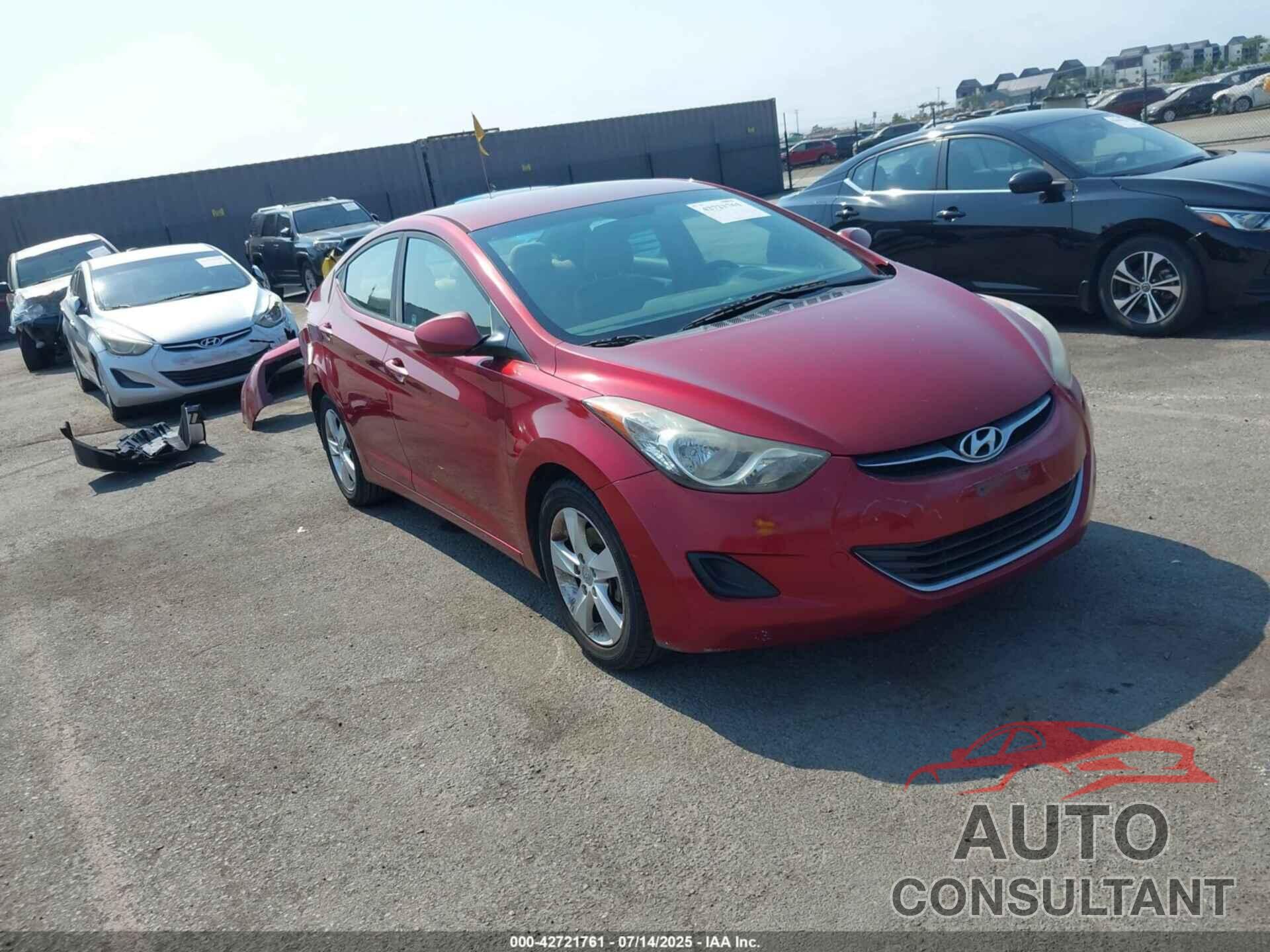 HYUNDAI ELANTRA 2013 - 5NPDH4AE6DH308293