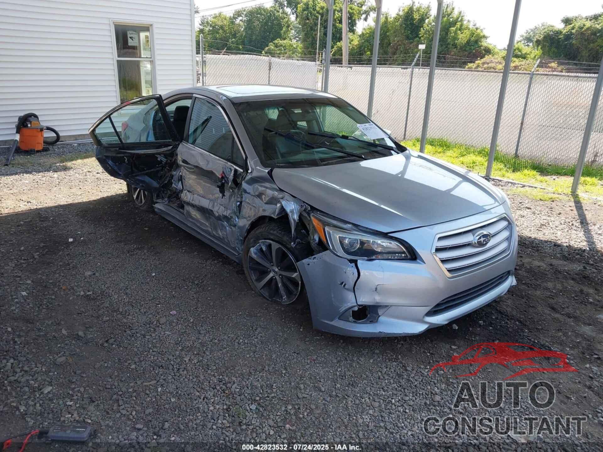 SUBARU LEGACY 2015 - 4S3BNAL66F3045872