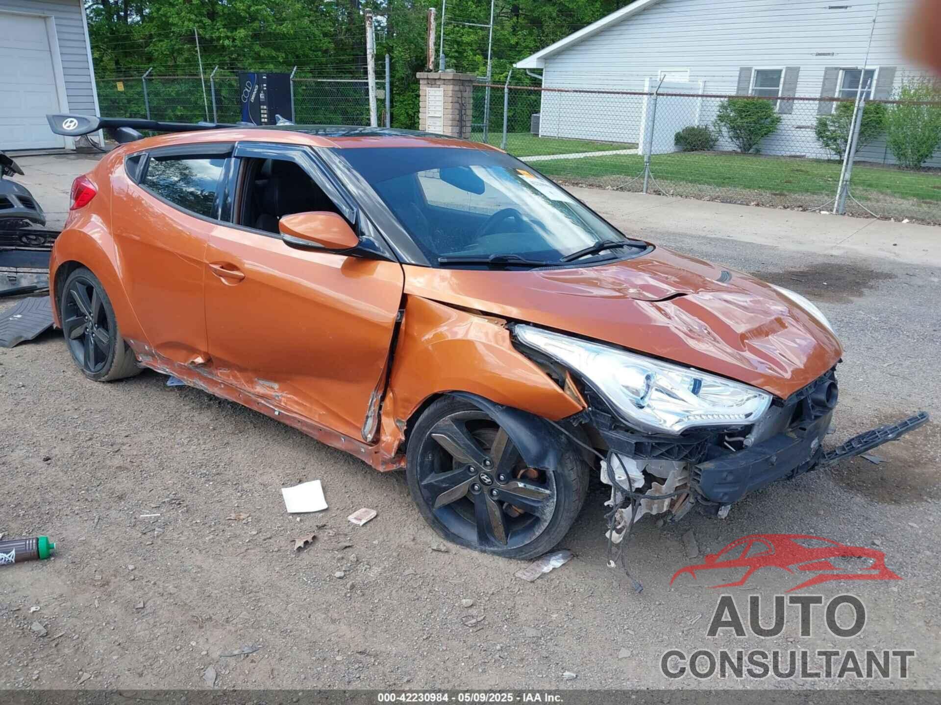 HYUNDAI VELOSTER 2013 - KMHTC6AE1DU101236