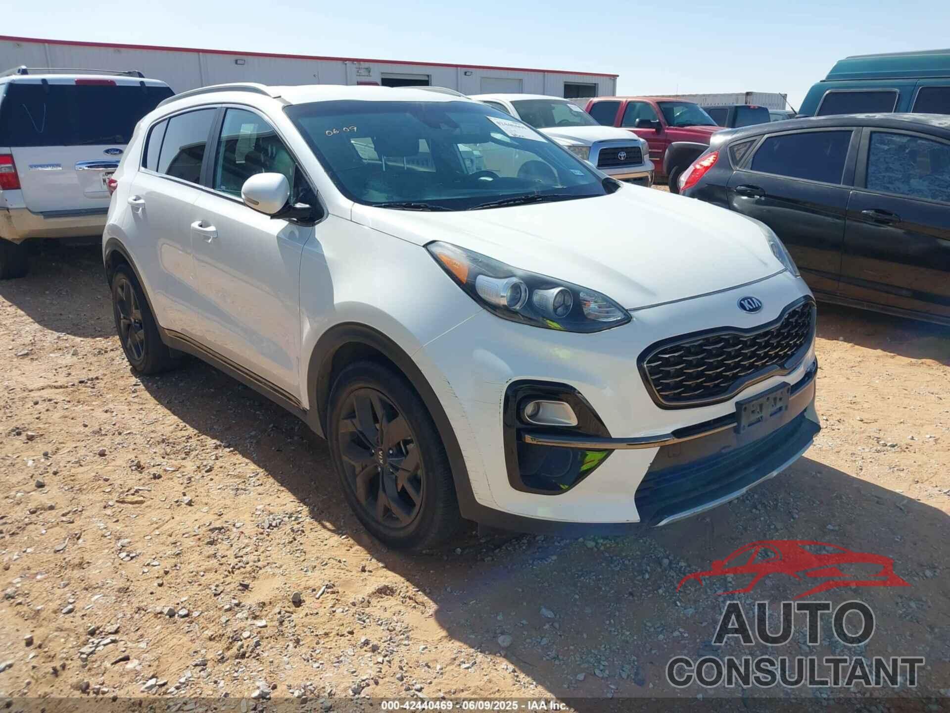 KIA SPORTAGE 2020 - KNDP63AC8L7827487