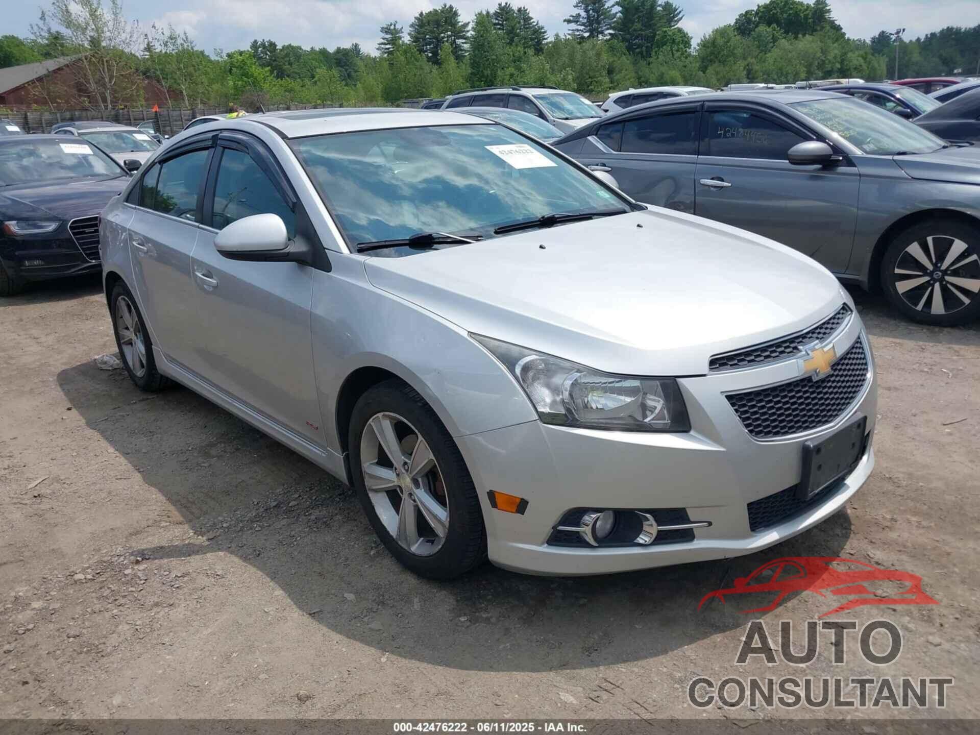 CHEVROLET CRUZE 2014 - 1G1PE5SB4E7234385