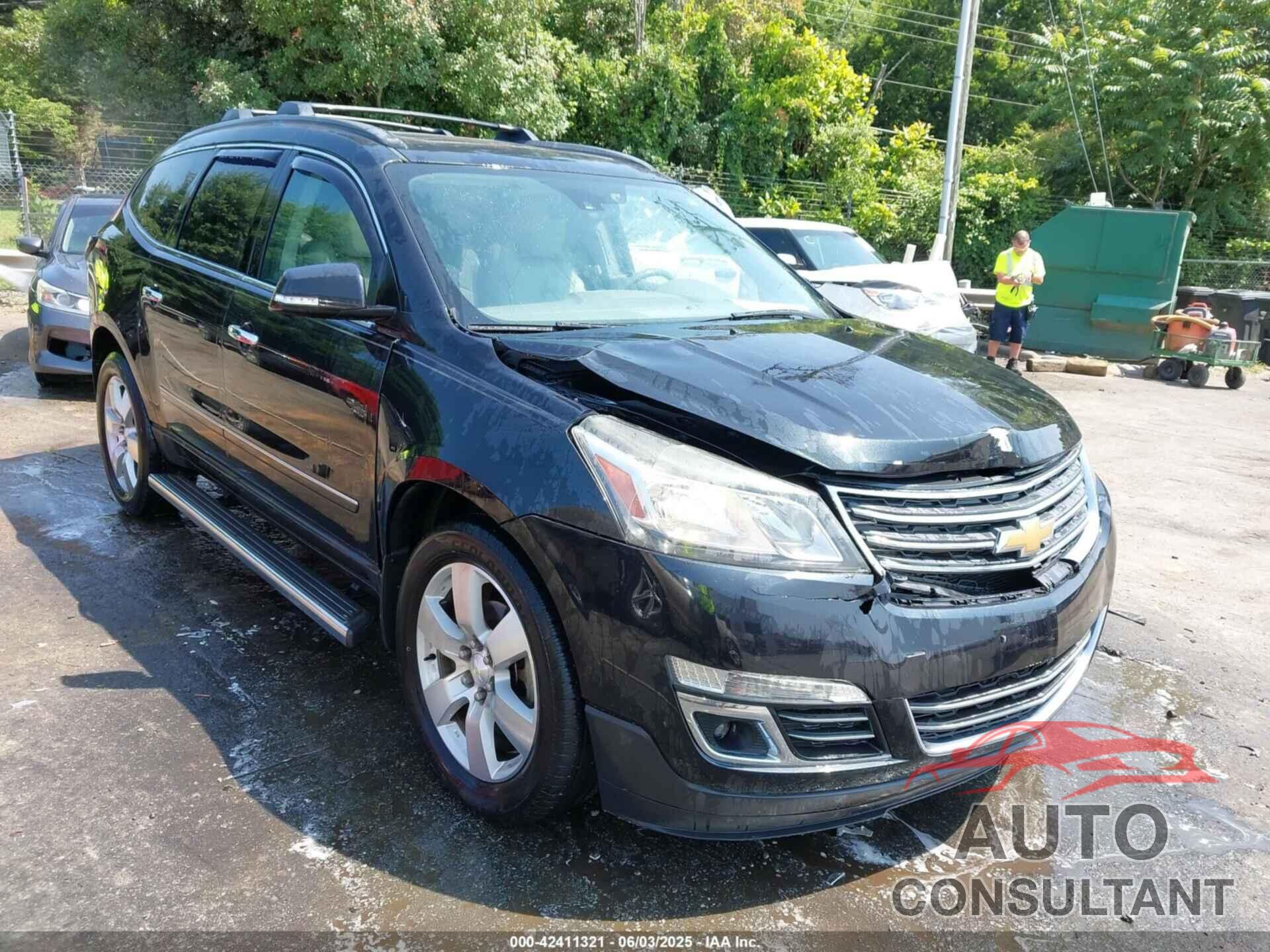 CHEVROLET TRAVERSE 2015 - 1GNKRJKD1FJ165148