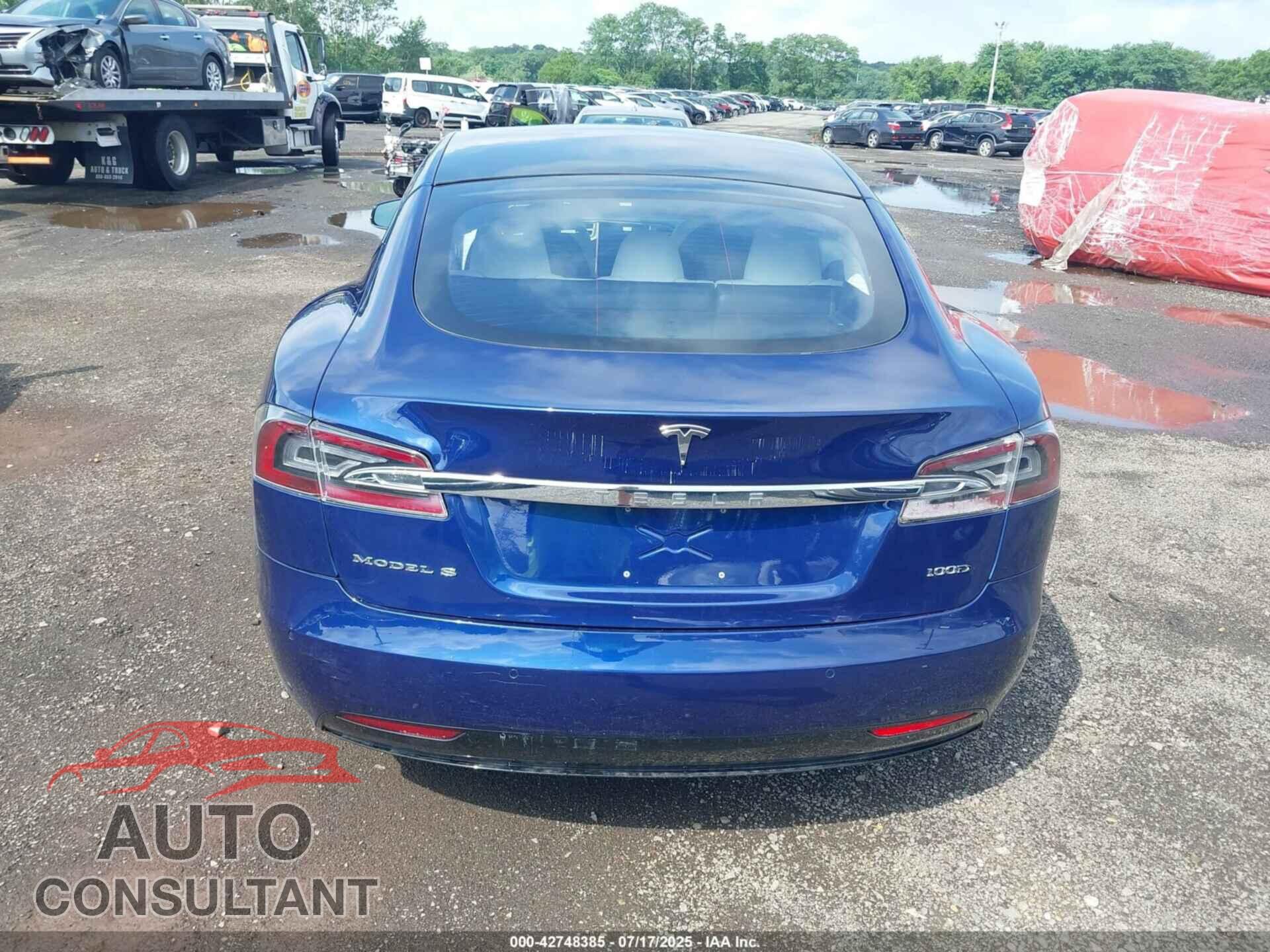 TESLA MODEL S 2017 - 5YJSA1E21HF229113