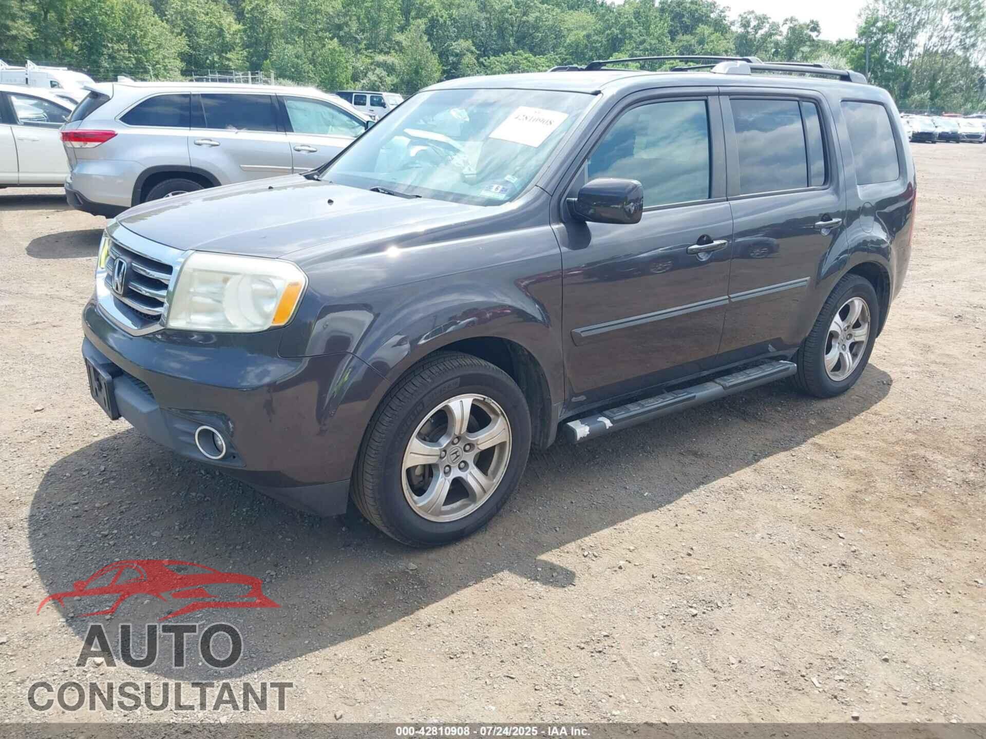 HONDA PILOT 2013 - 5FNYF4H74DB057867