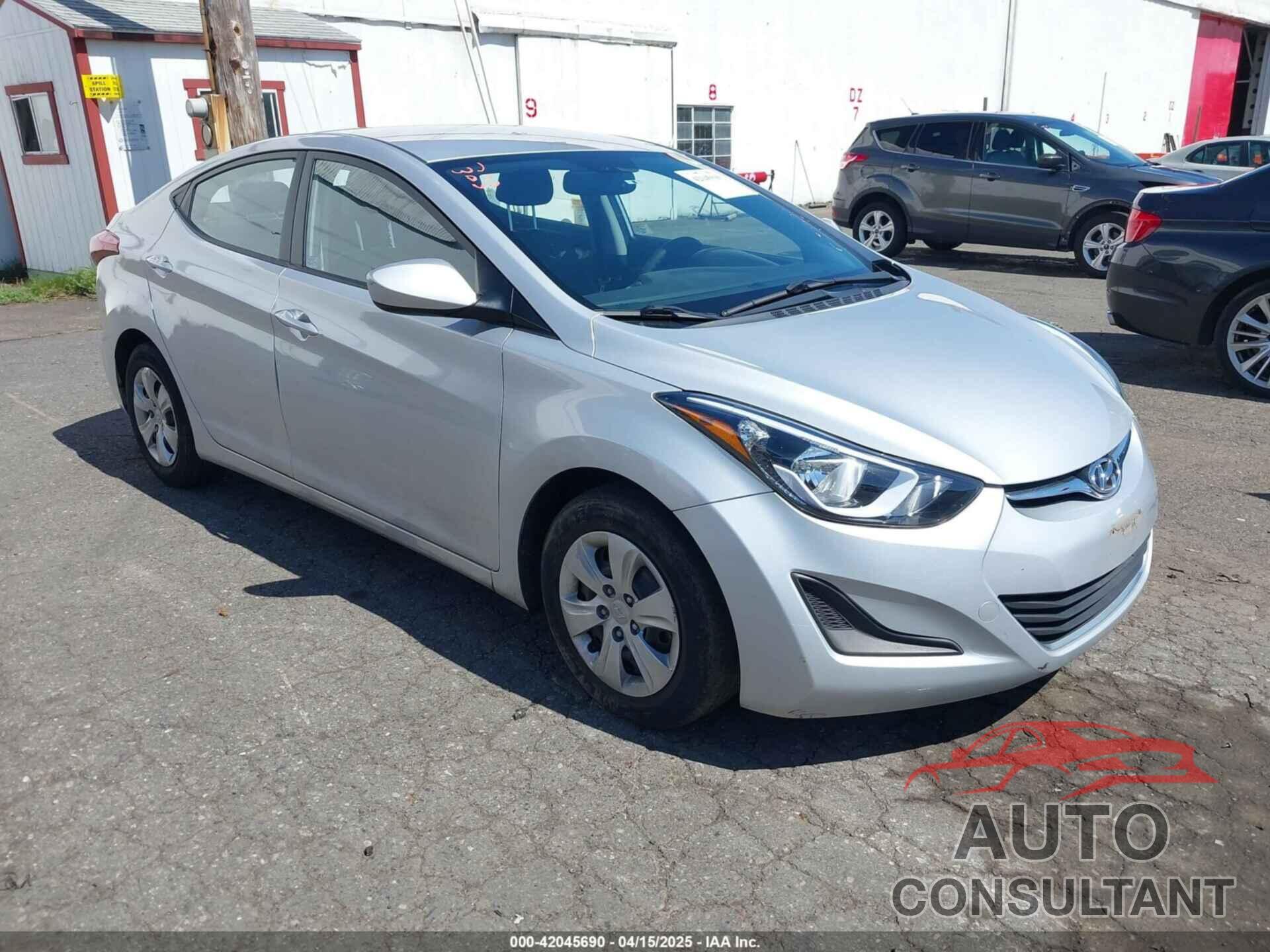 HYUNDAI ELANTRA 2016 - KMHDH4AE0GU530916