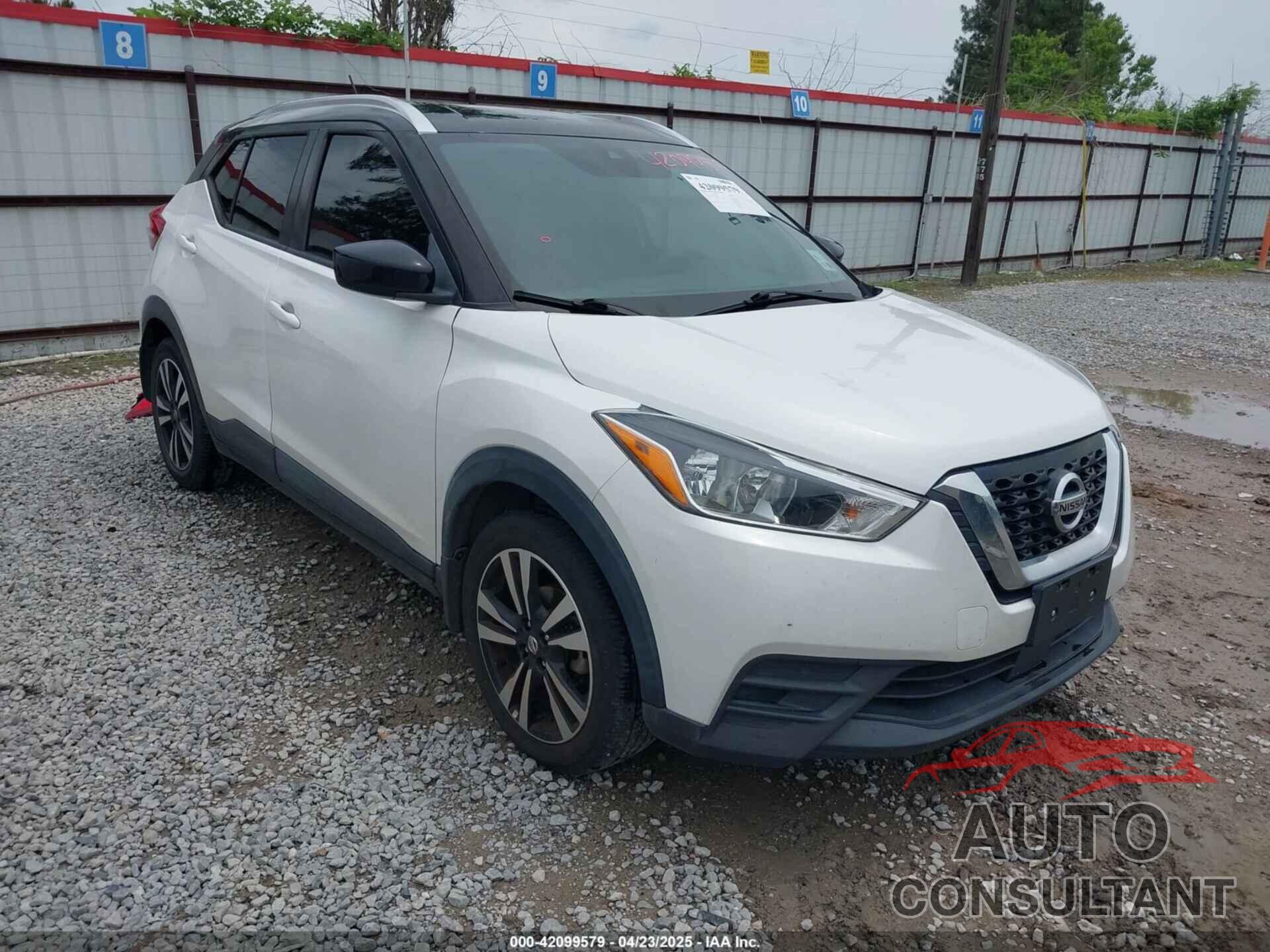 NISSAN KICKS 2020 - 3N1CP5CV5LL527197