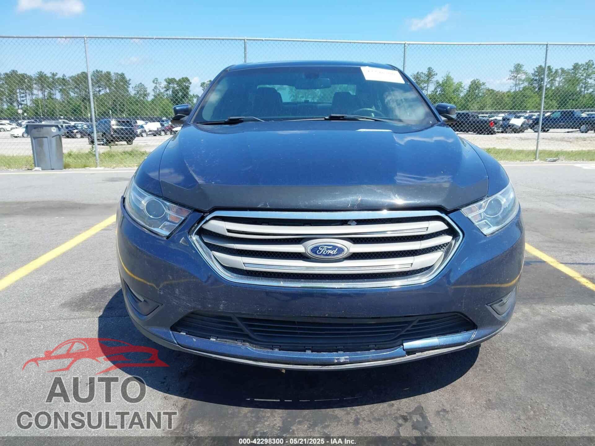 FORD TAURUS 2016 - 1FAHP2E83GG131052