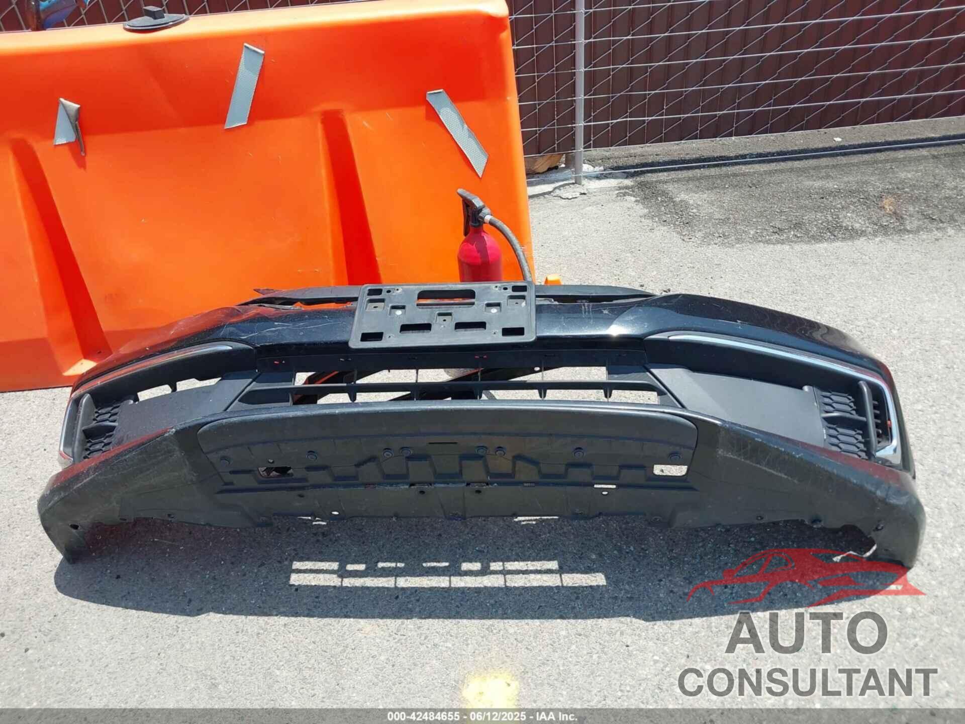 HONDA CIVIC 2020 - 19XFC2F68LE210964