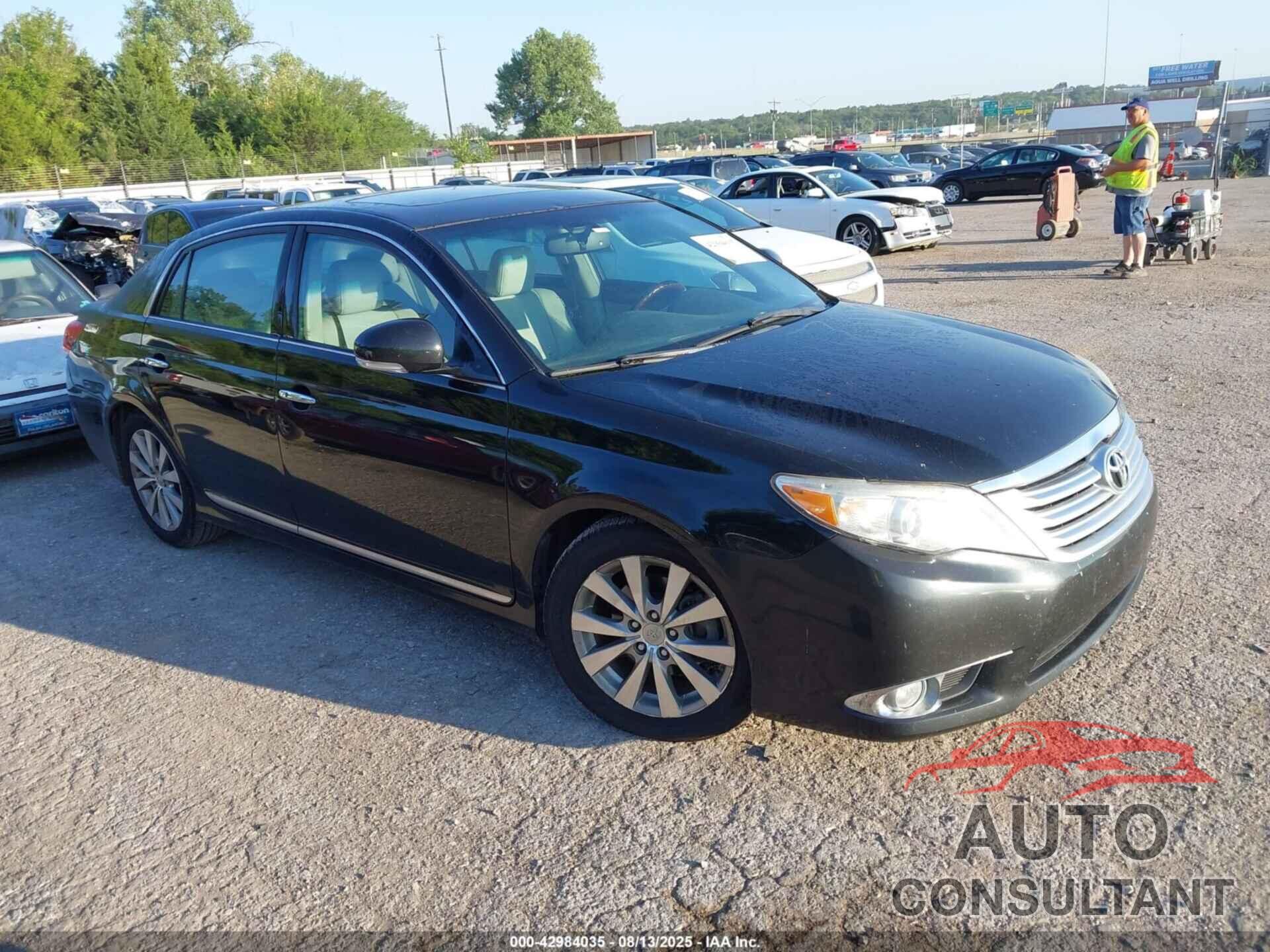 TOYOTA AVALON 2011 - 4T1BK3DB1BU393434