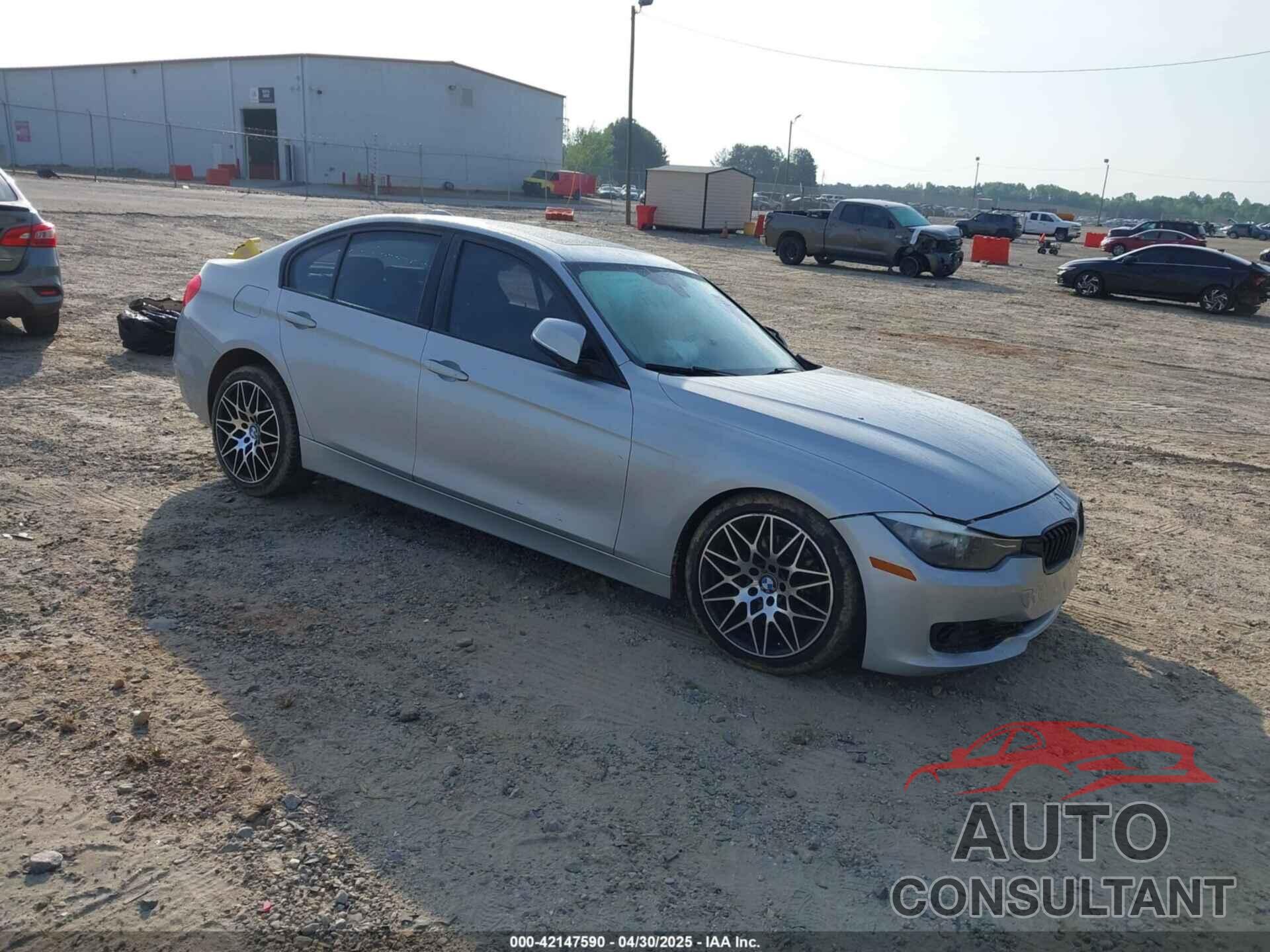 BMW 328I 2013 - WBA3C1C54DK103415