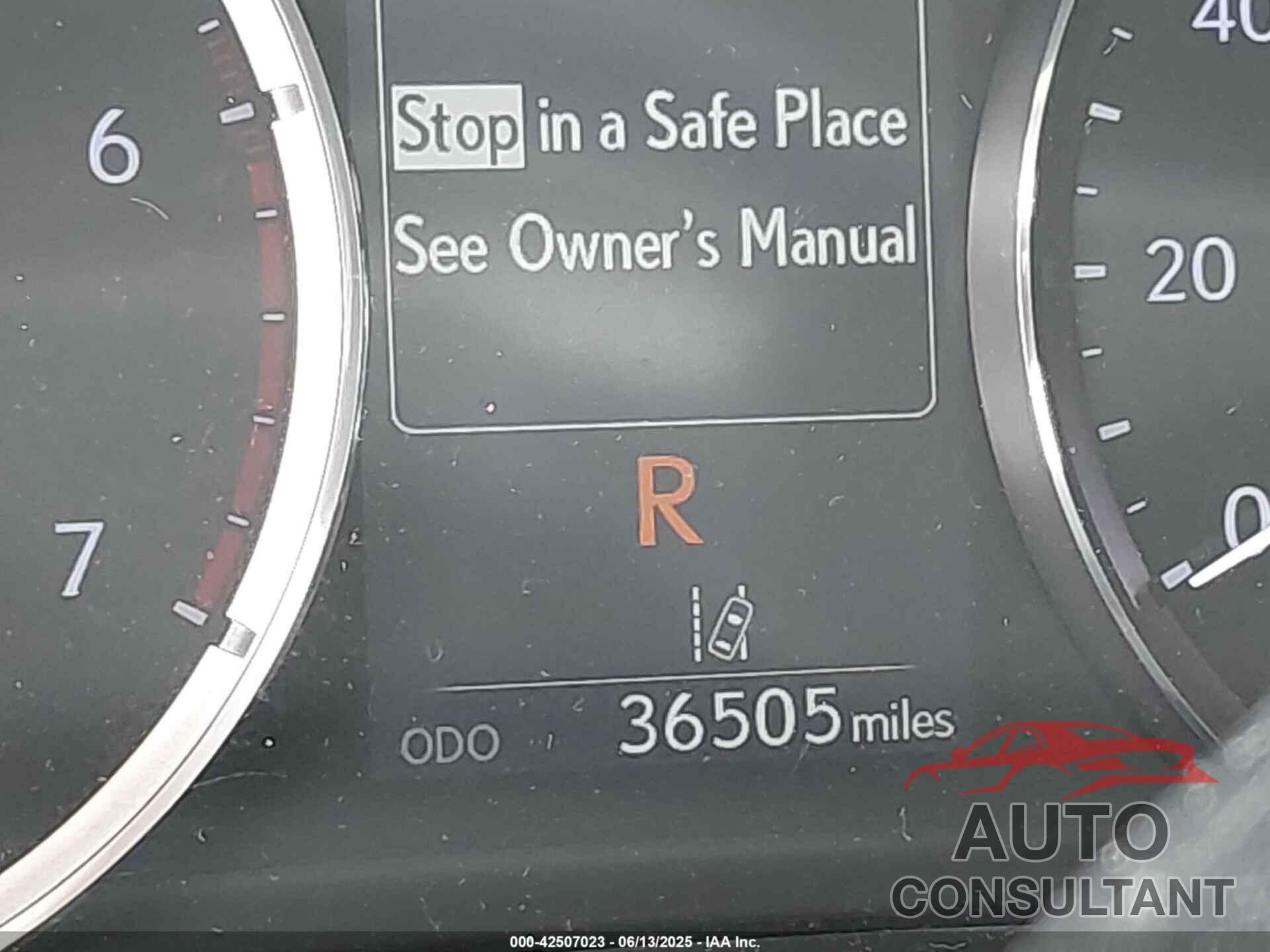 LEXUS IS 200T 2017 - JTHBA1D27H5055310