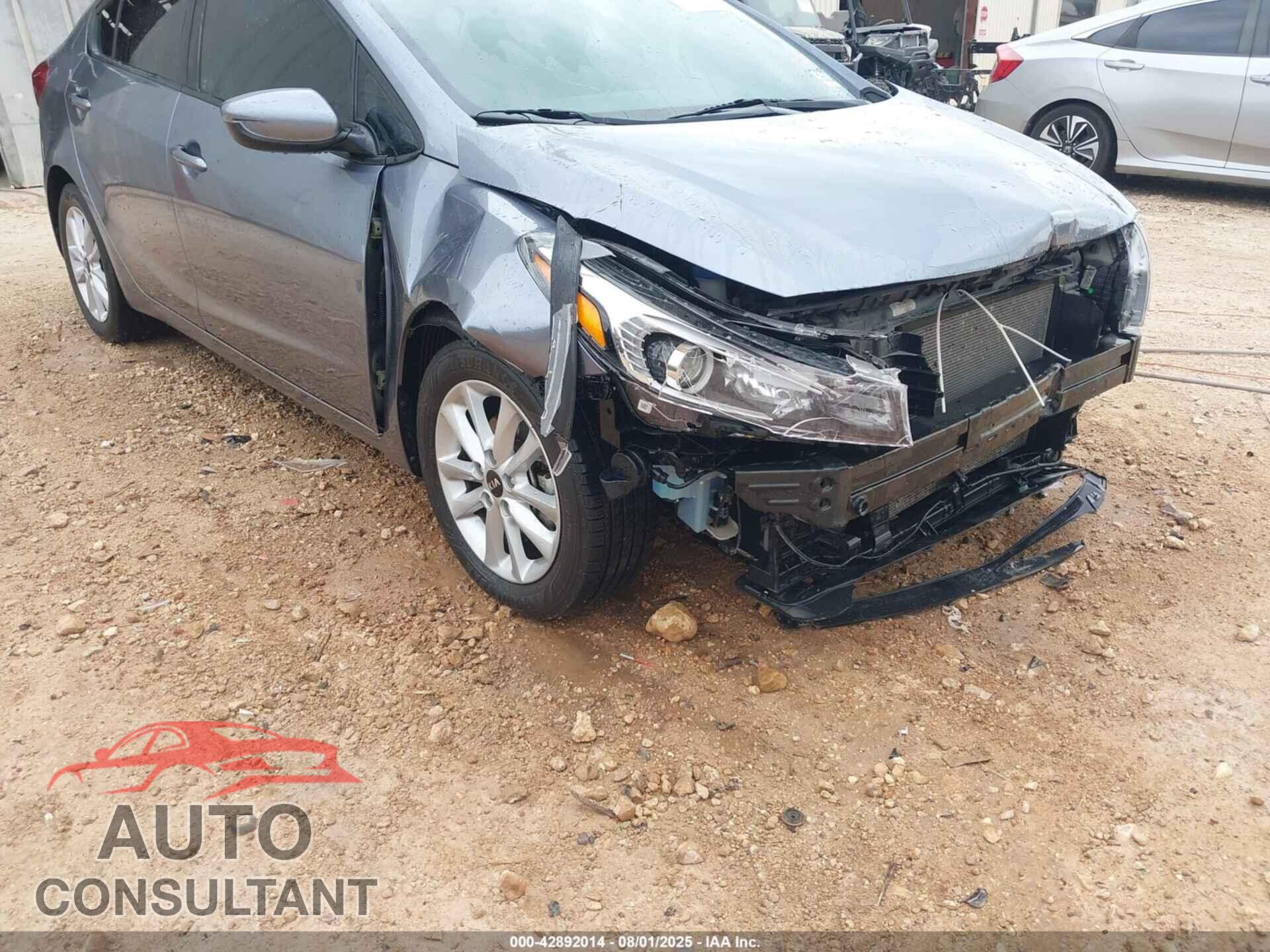 KIA FORTE 2017 - 3KPFL4A73HE144231