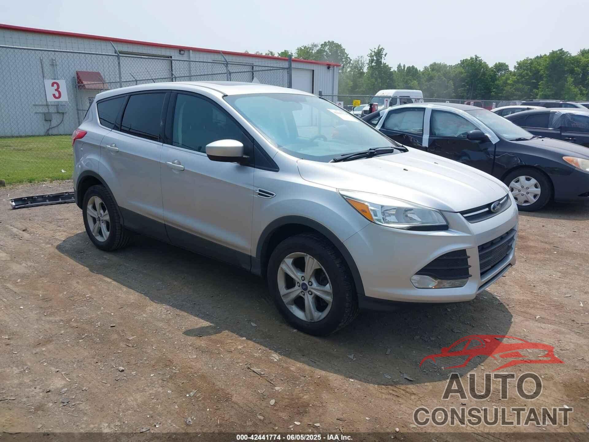 FORD ESCAPE 2016 - 1FMCU9GX5GUC71059