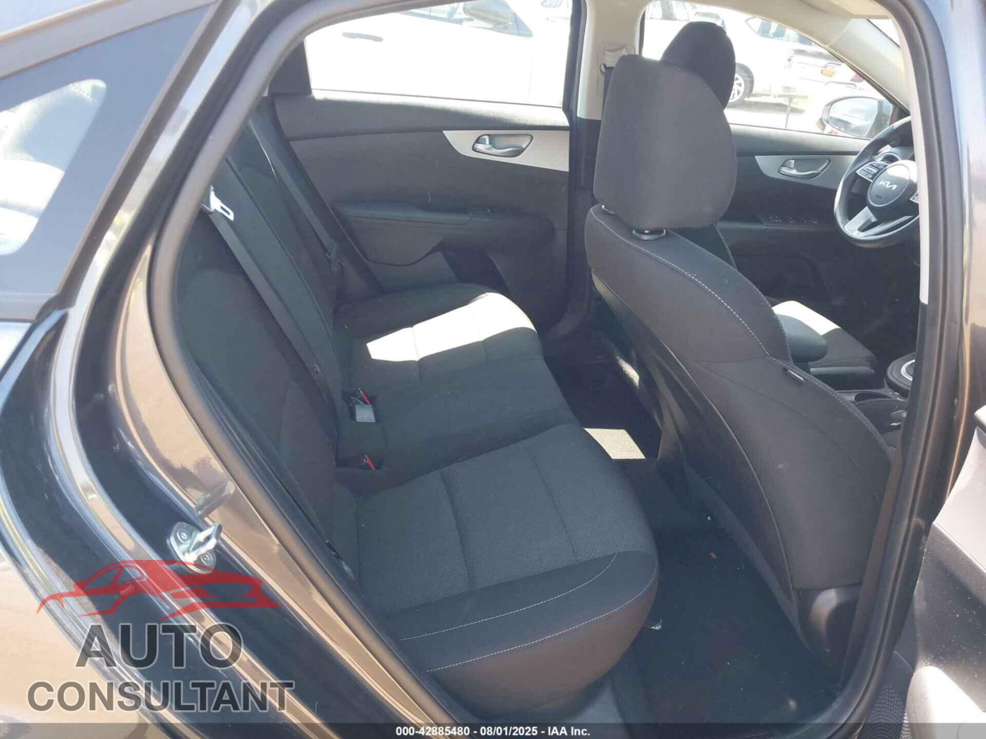 KIA FORTE 2023 - 3KPF24AD7PE590342
